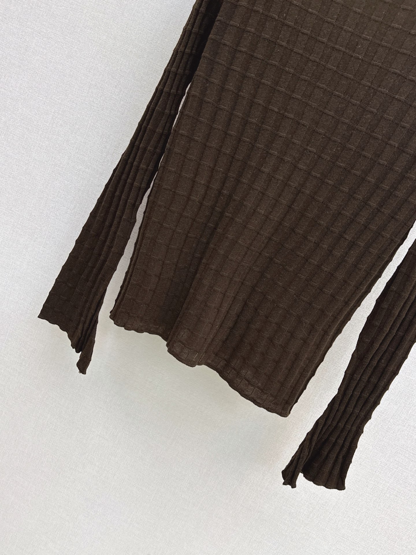 Brun 26fw slim-fit knitwear