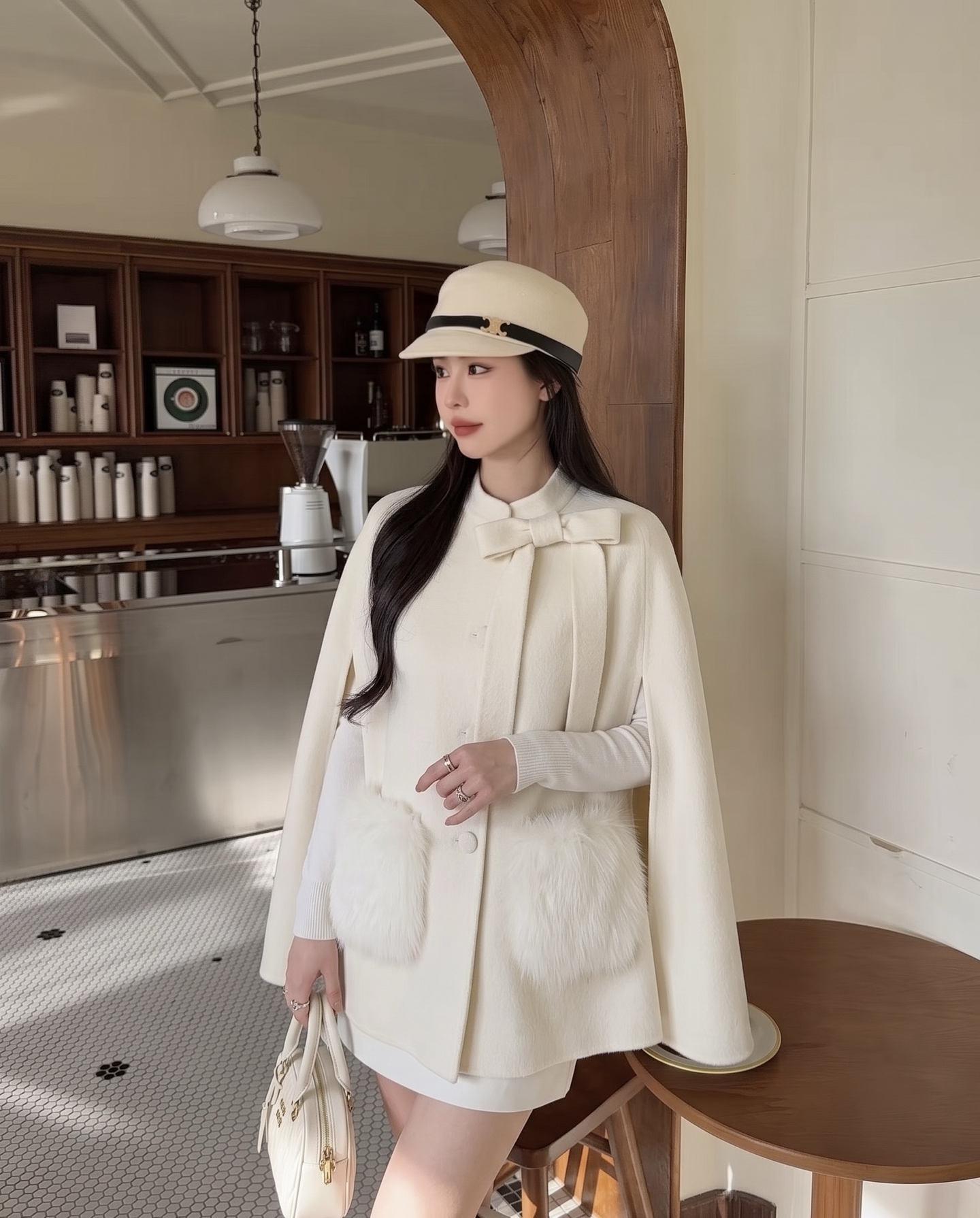 Fen 26fw woolen cape jacket