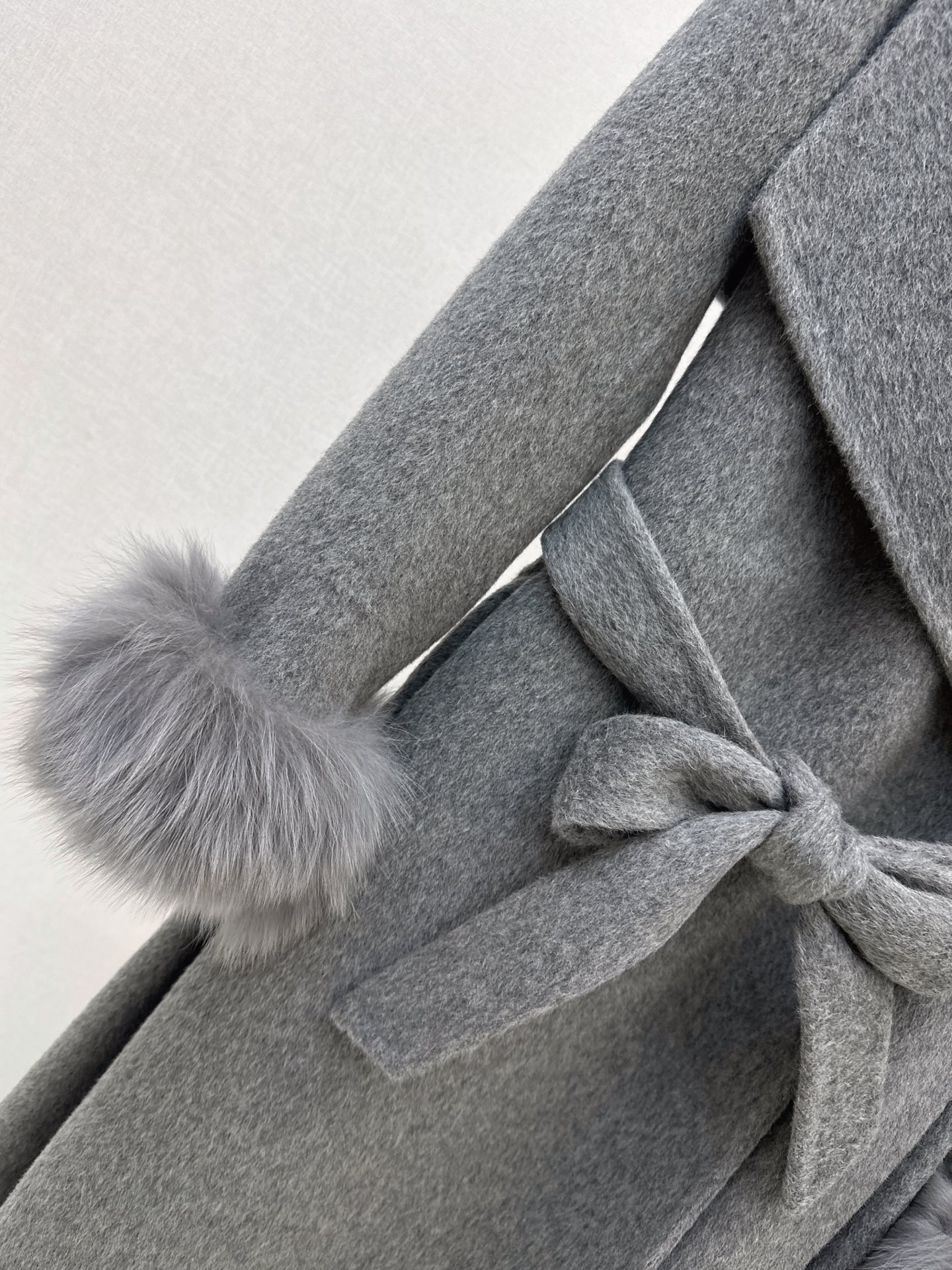 Chan 26fw belted long coat with fur-effect cuffs