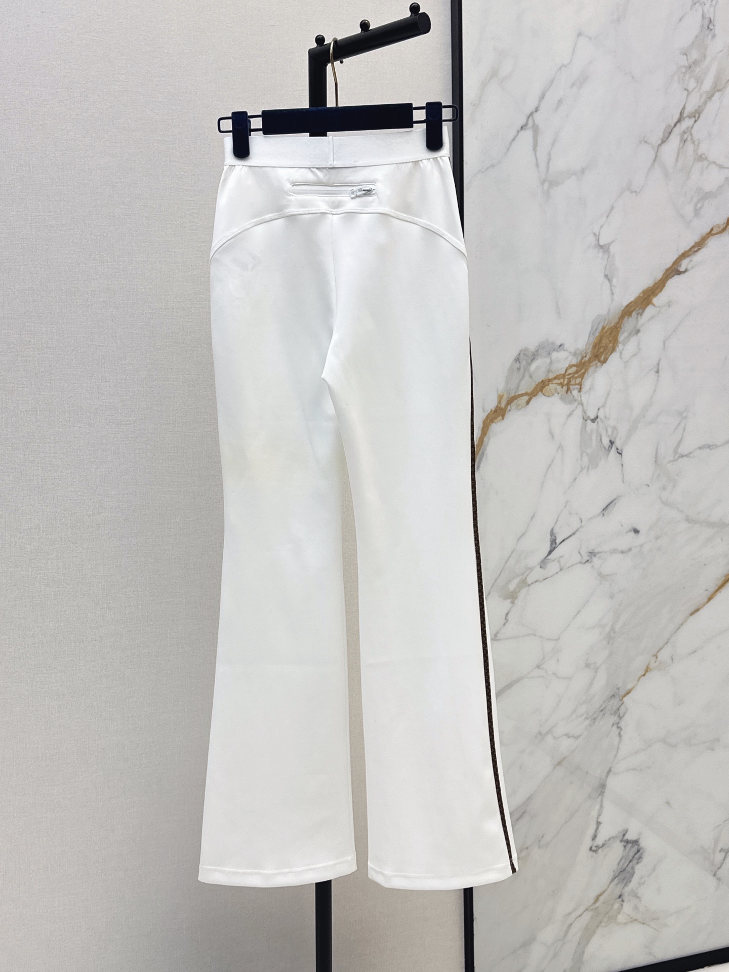 Loui 26fw flared pants