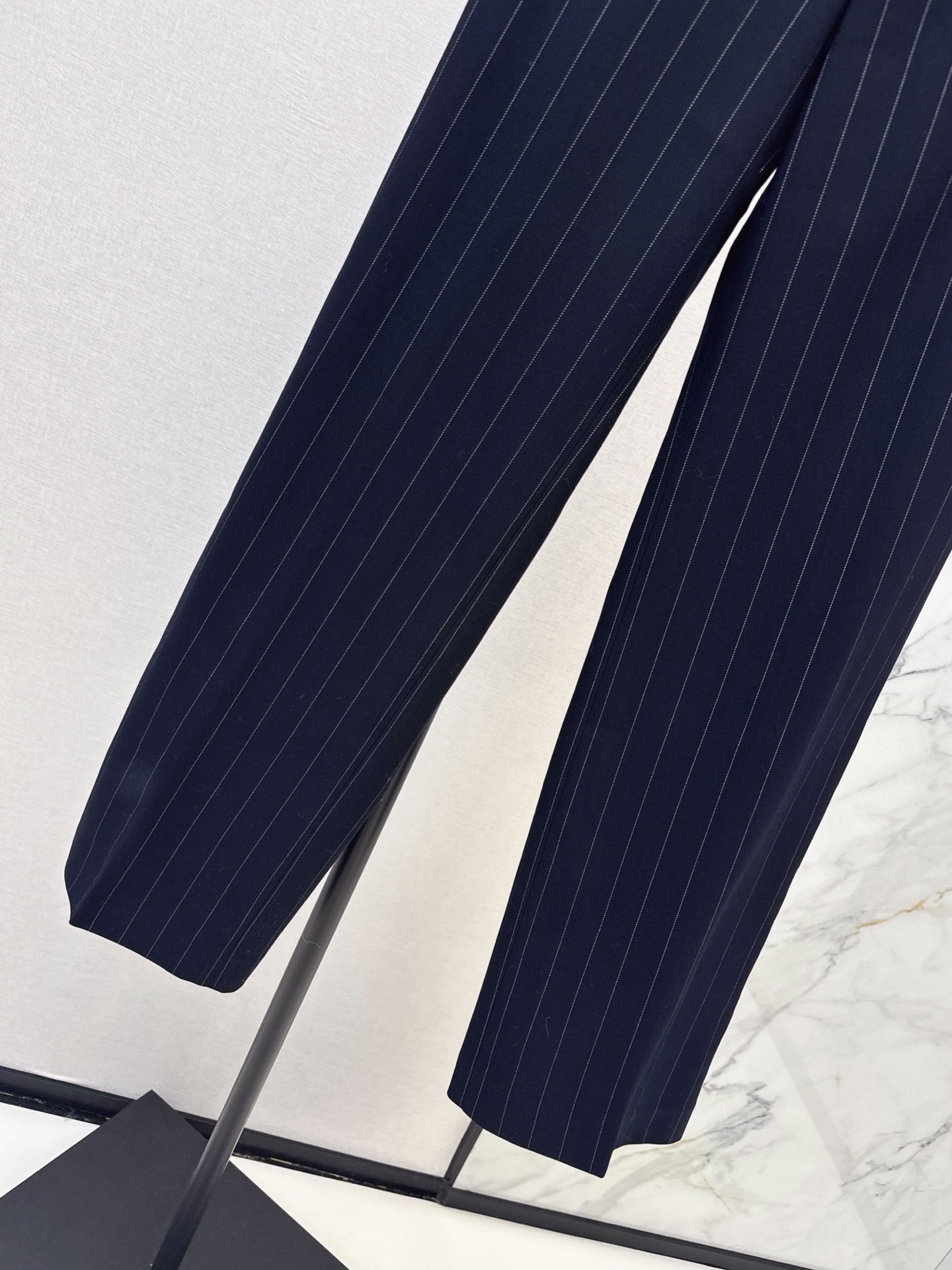 CD 26fw stripe suit pants