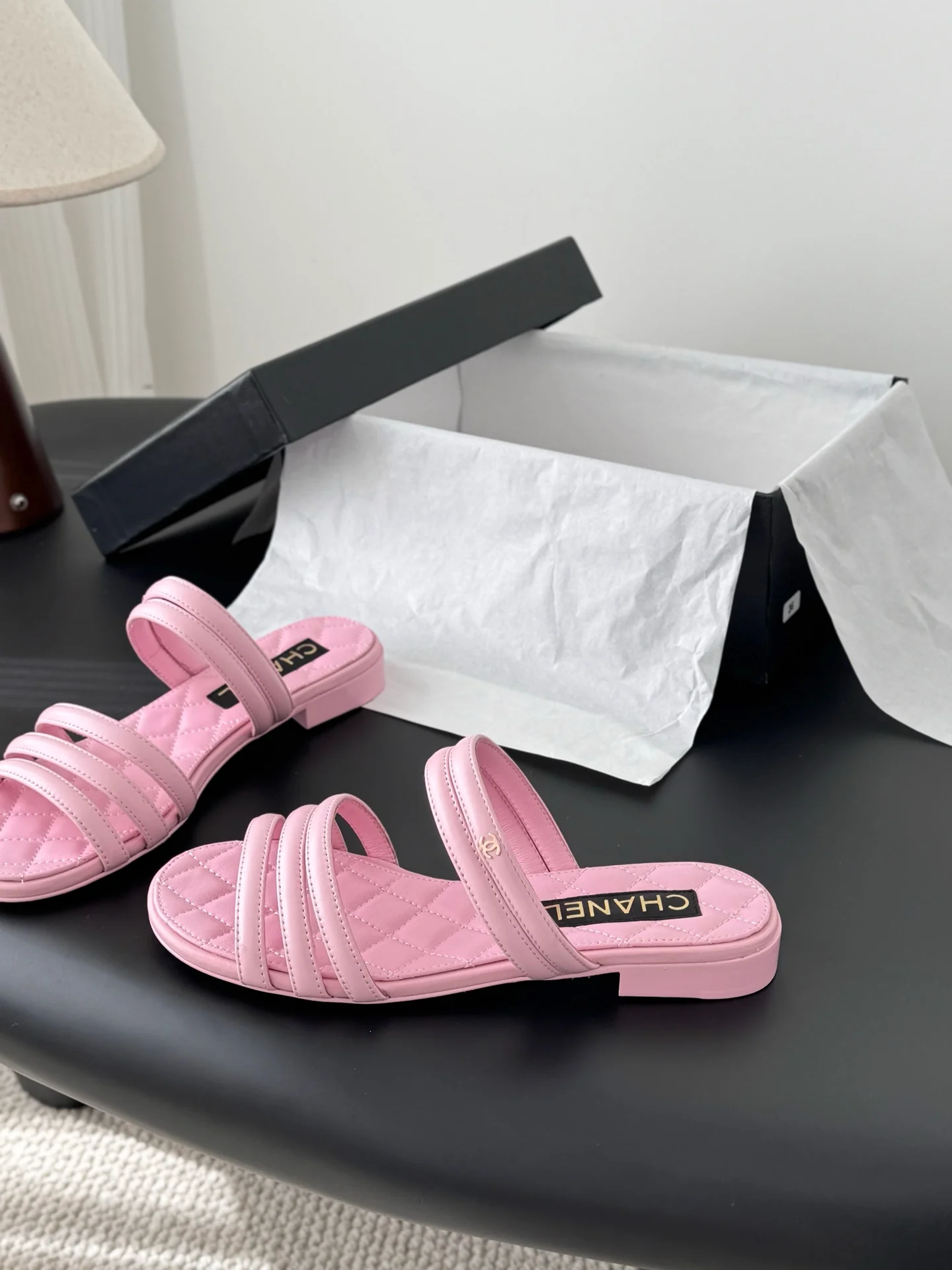 Chan 26ss sandals