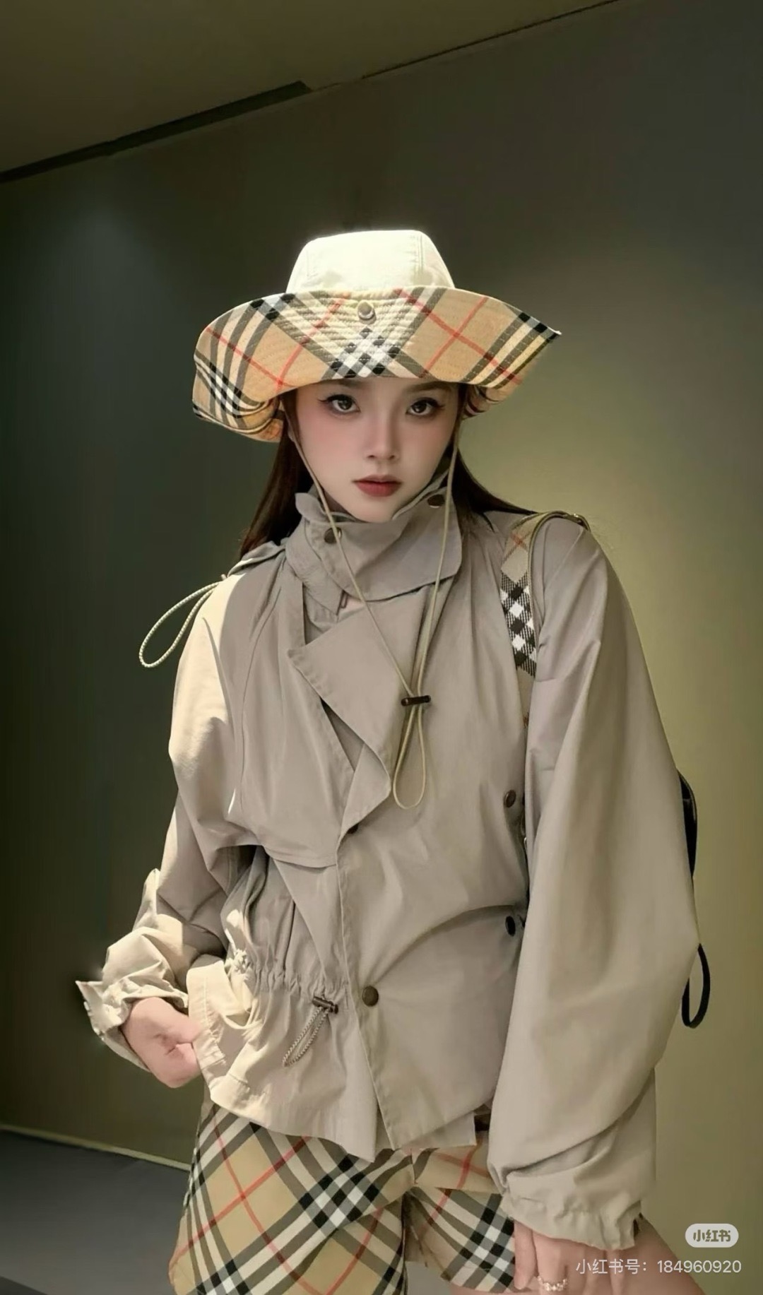 Bur 26fw cropped drawstring hooded trench coats