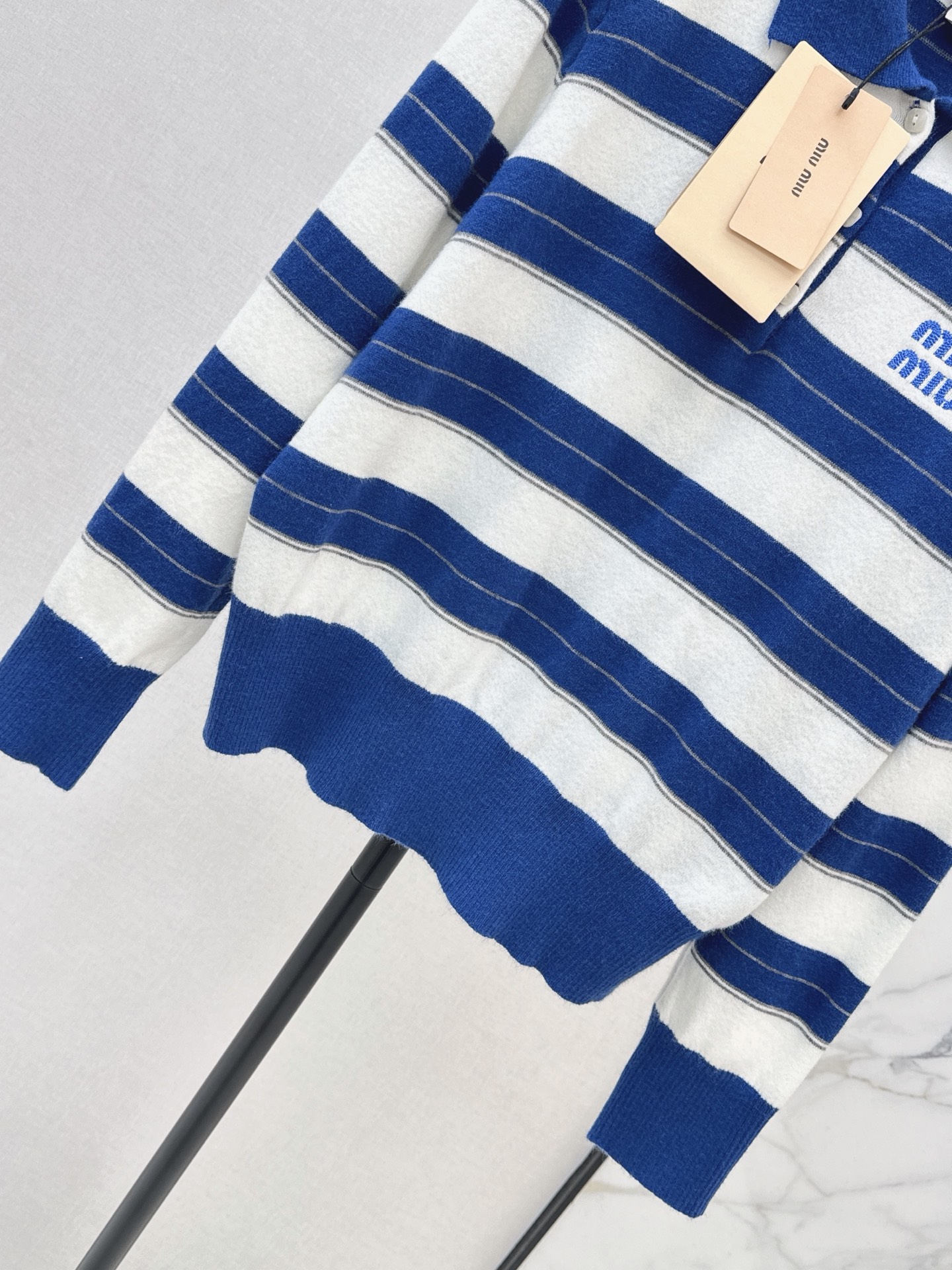 Miu 26fw stripe knit sweater