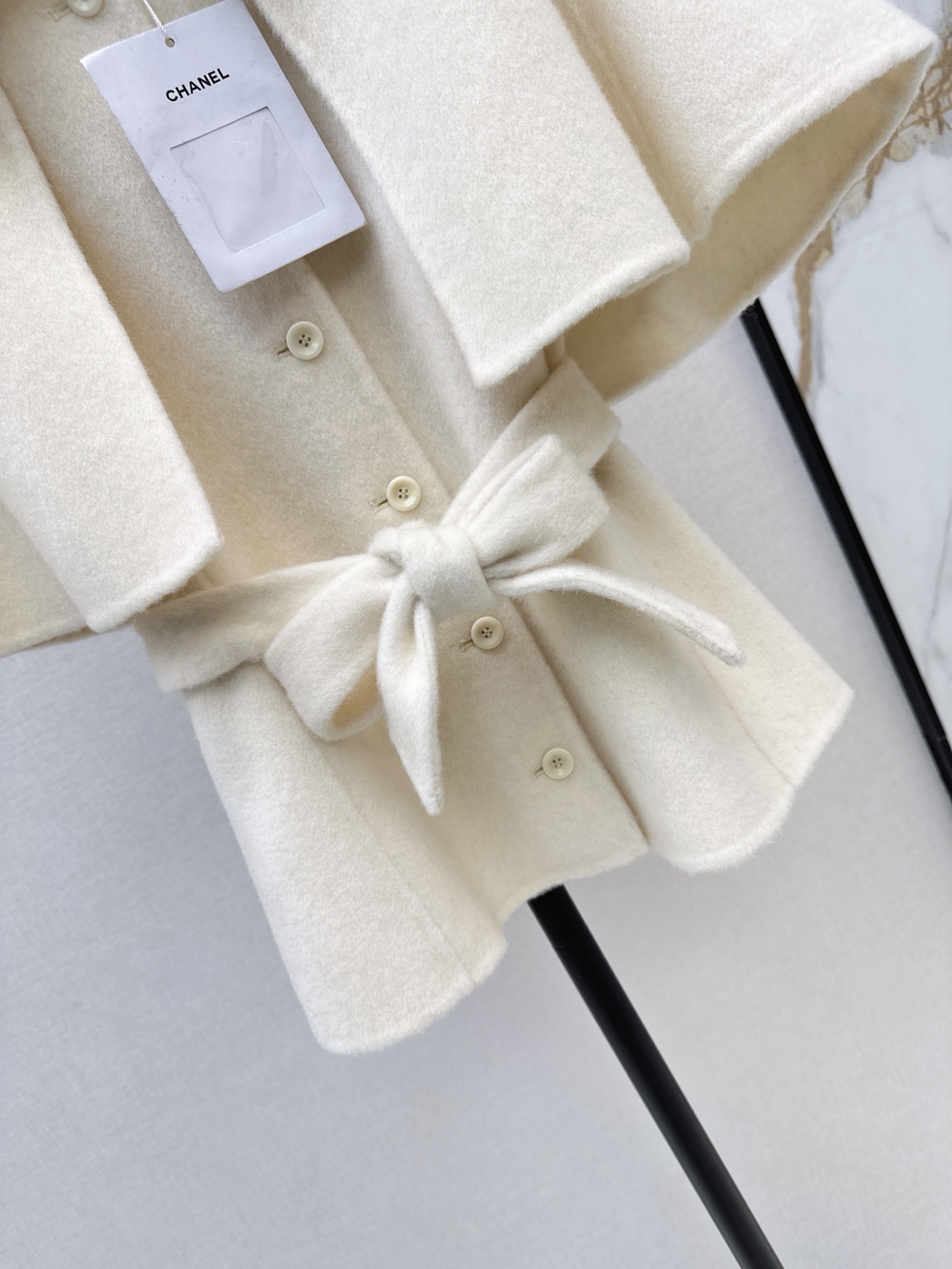 Chan 26fw woolen belted vest cape jacket sets