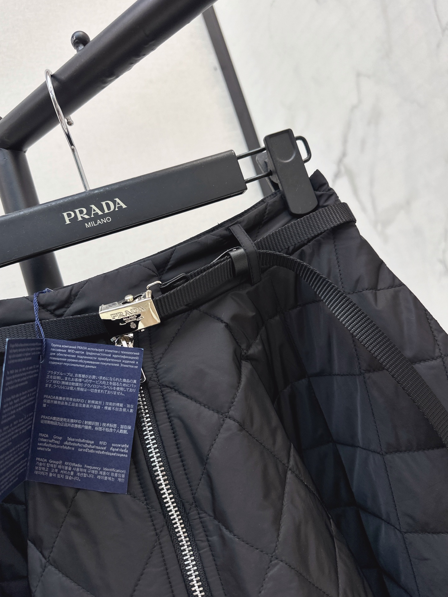 Pra 26fw zipper skirt