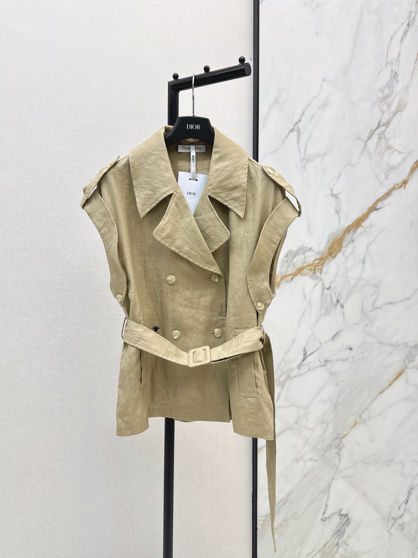 CD 26ss belted vest