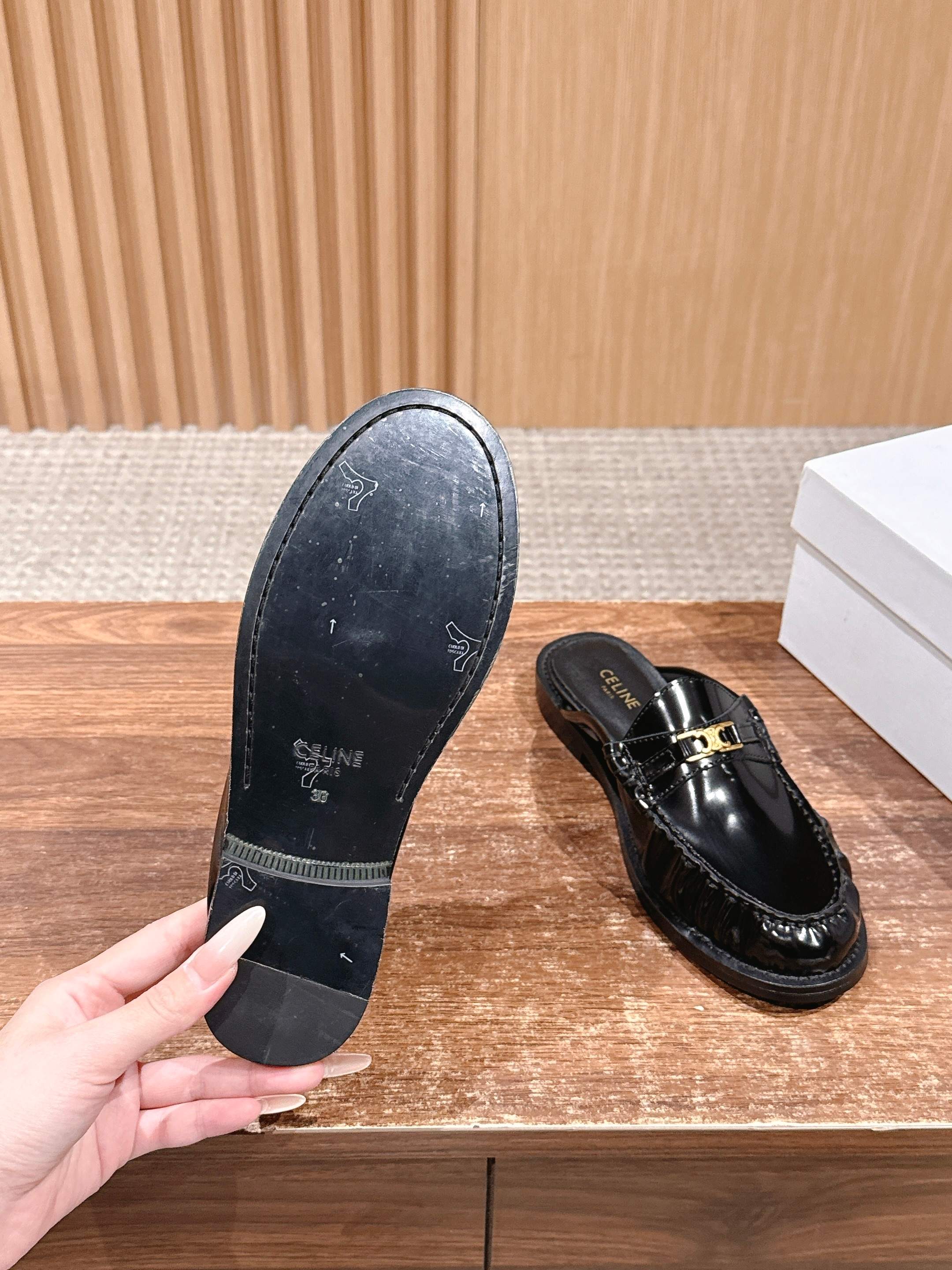 Celi 25fw mules