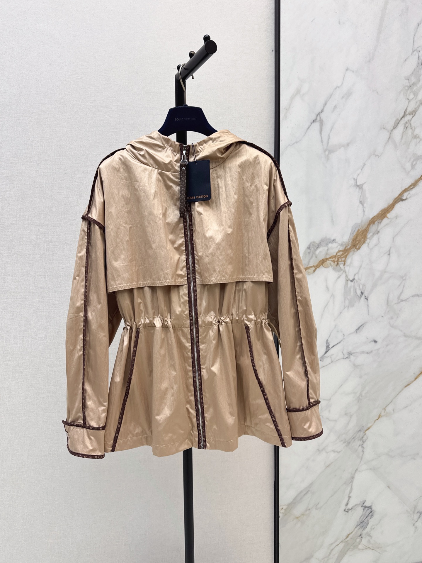 Loui 26fw hooded jacket