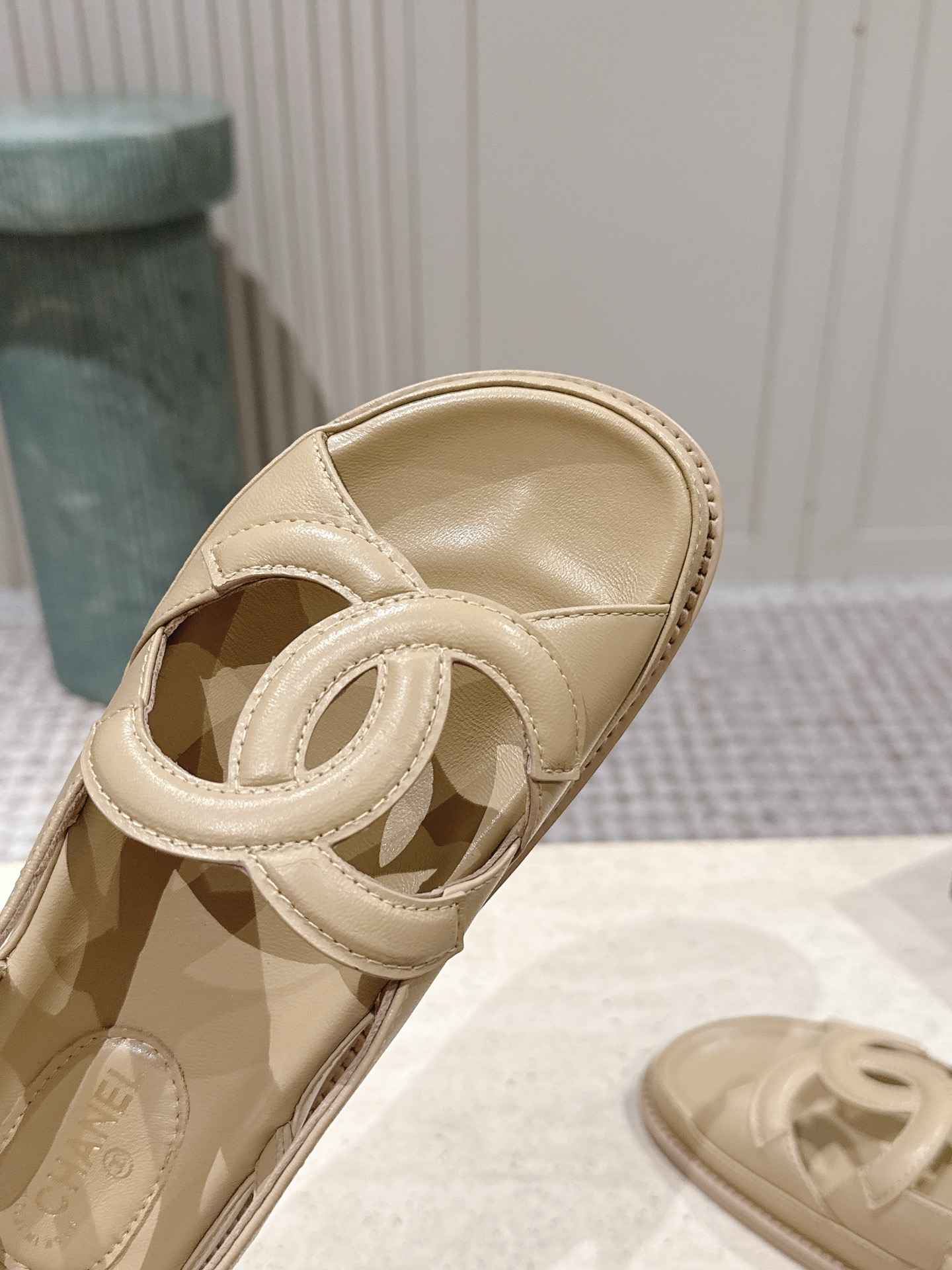 Chan 26fw sandals