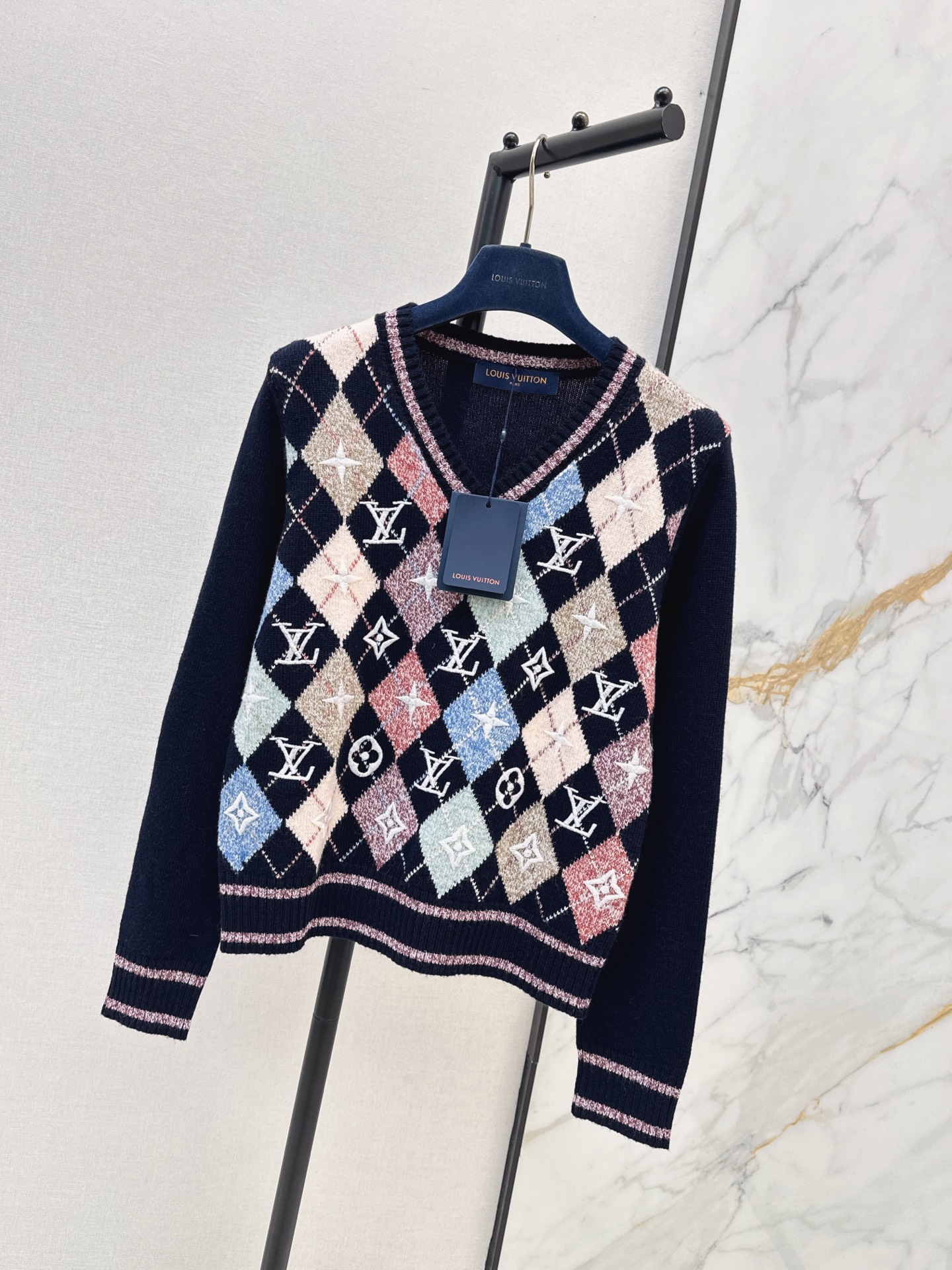 Loui 26fw jacquard knit sweater