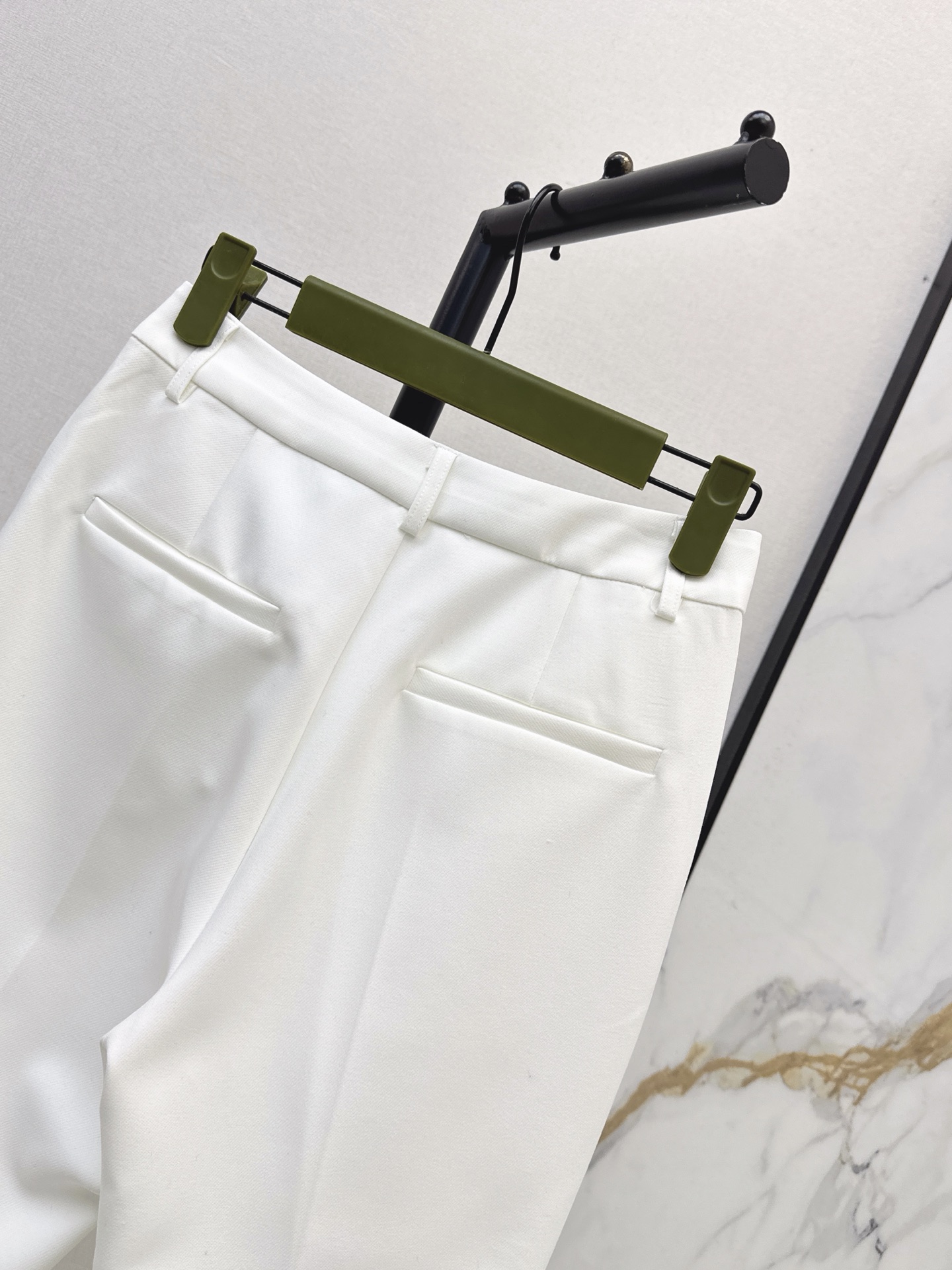 Guc 26fw straight-leg trousers