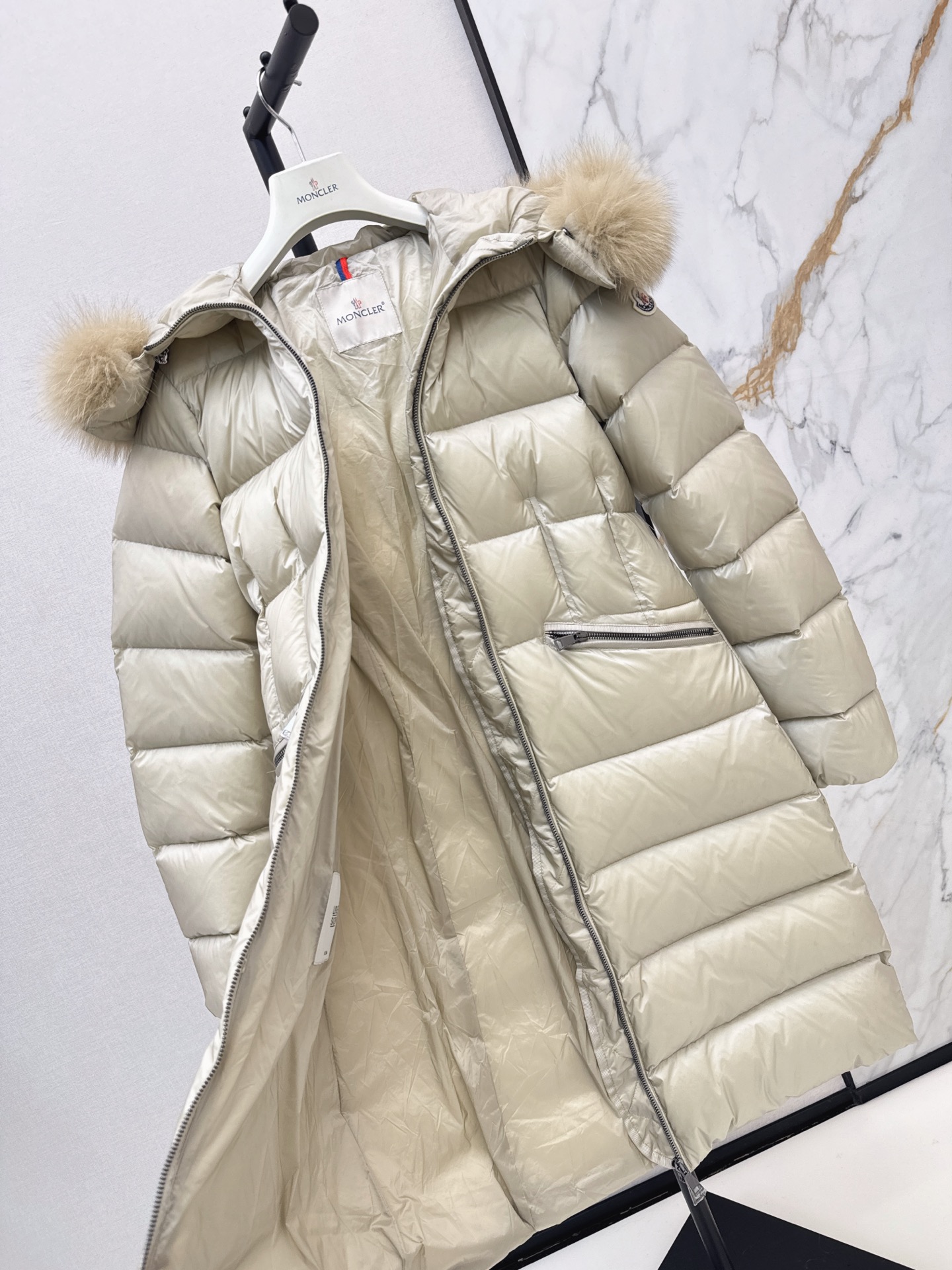 Monc 26fw fur-trim belted down jacket