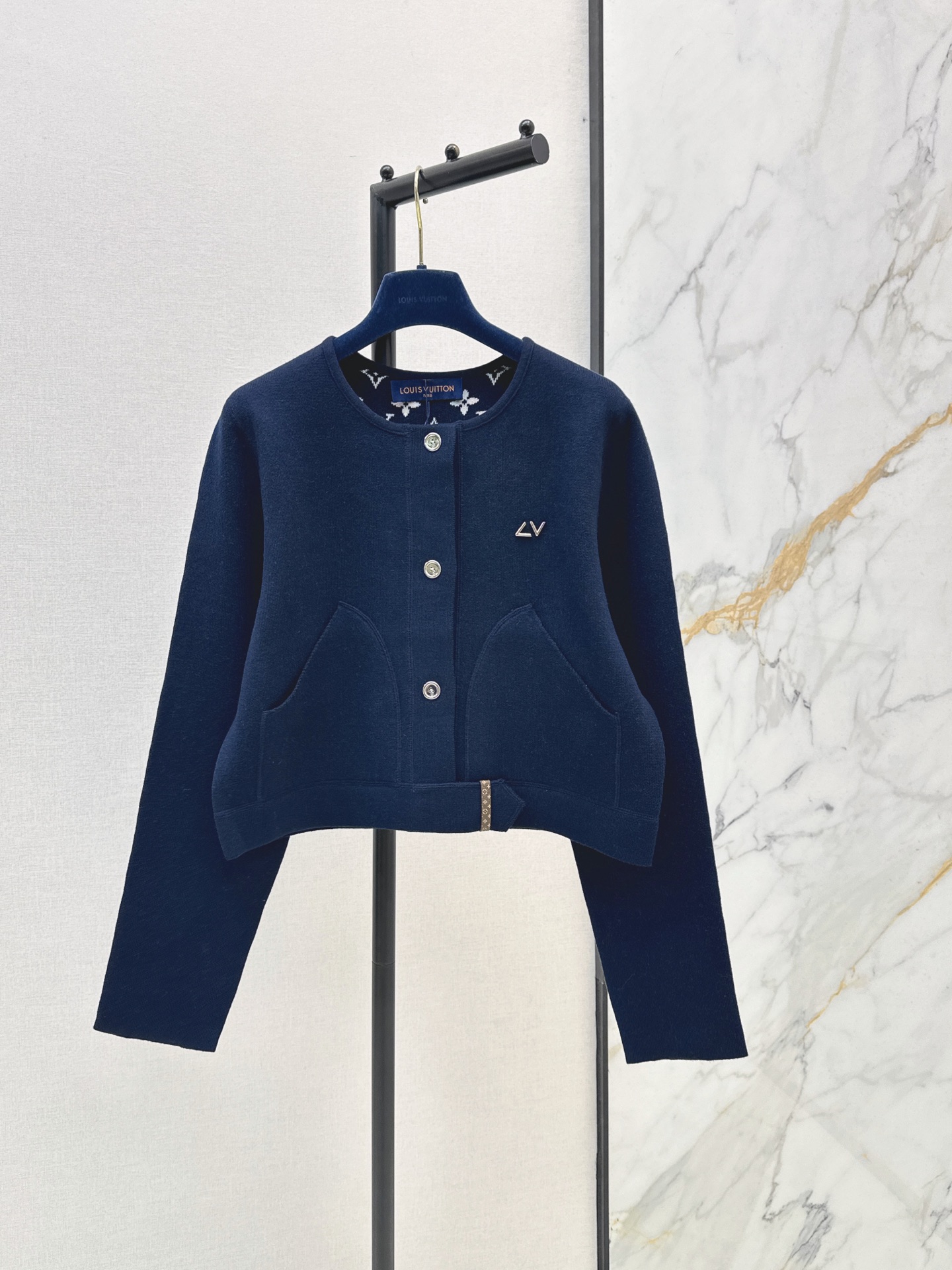 Loui 26fw scraf-collar knit jacket