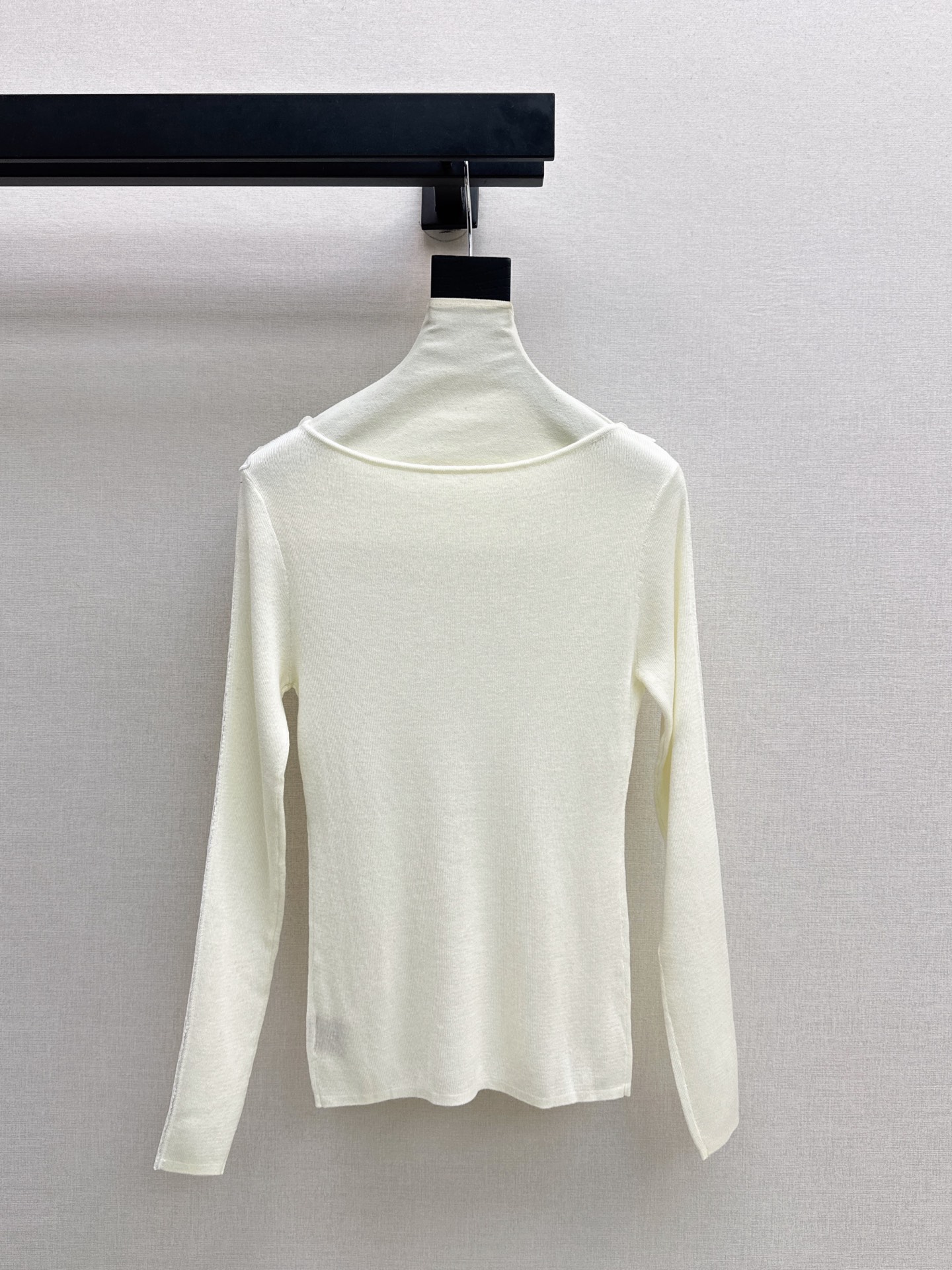 ES 26fw lace embroidery knit basic tee