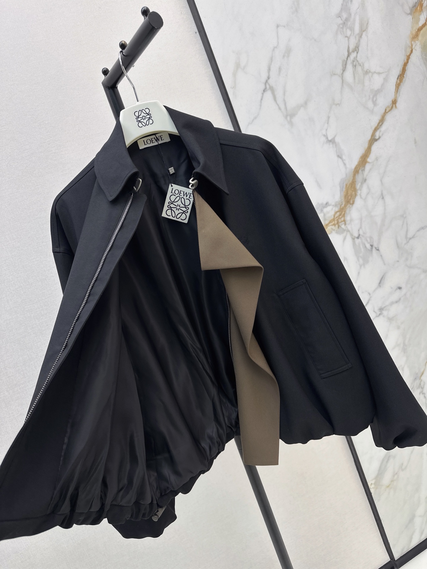 Loe 26fw ribbon jacket