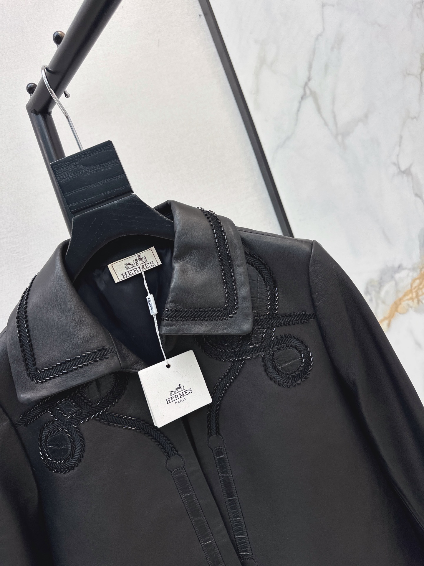 Her 26fw embroidery cropped leather jacket
