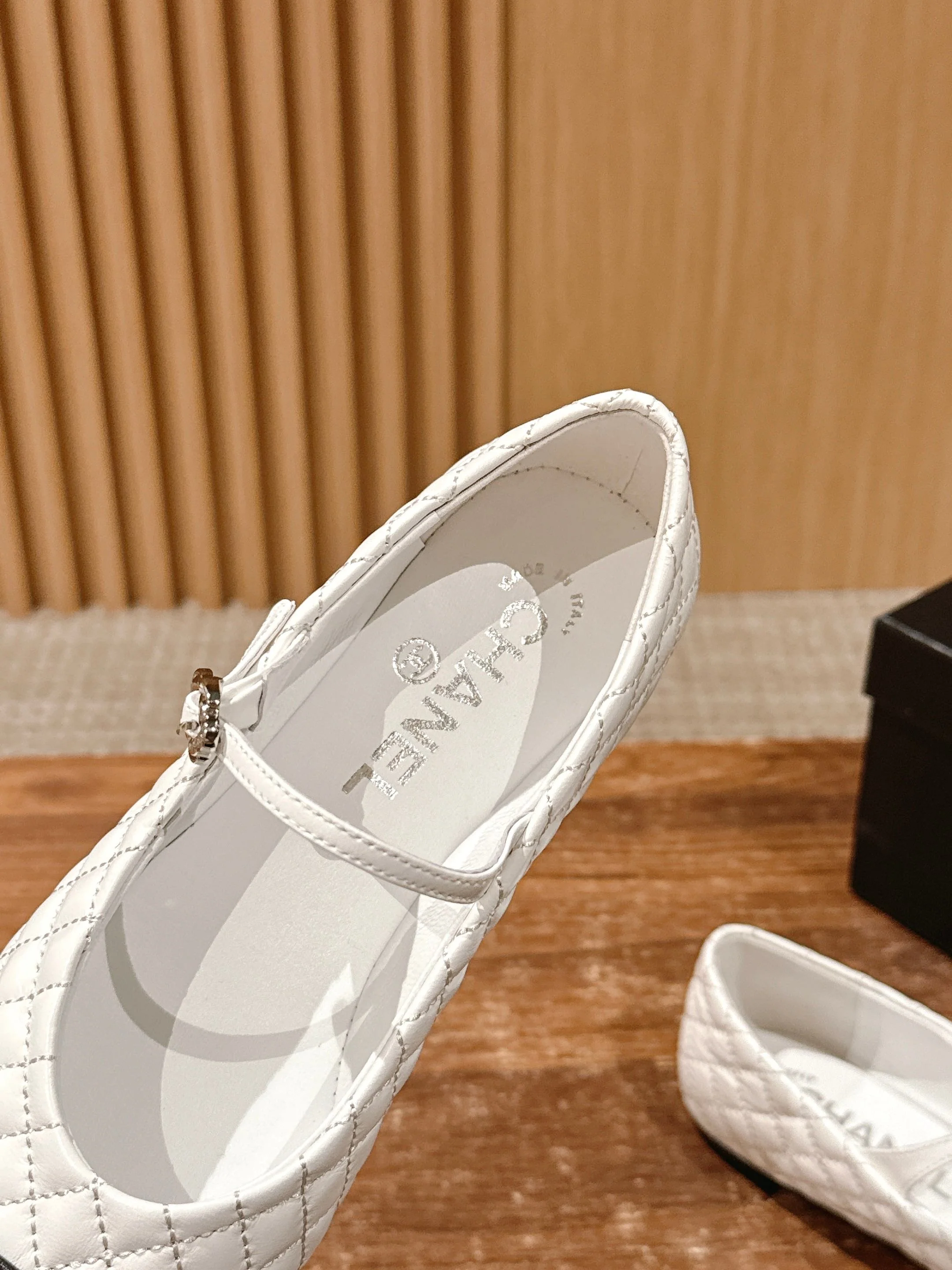 Chan 25fw mary janes
