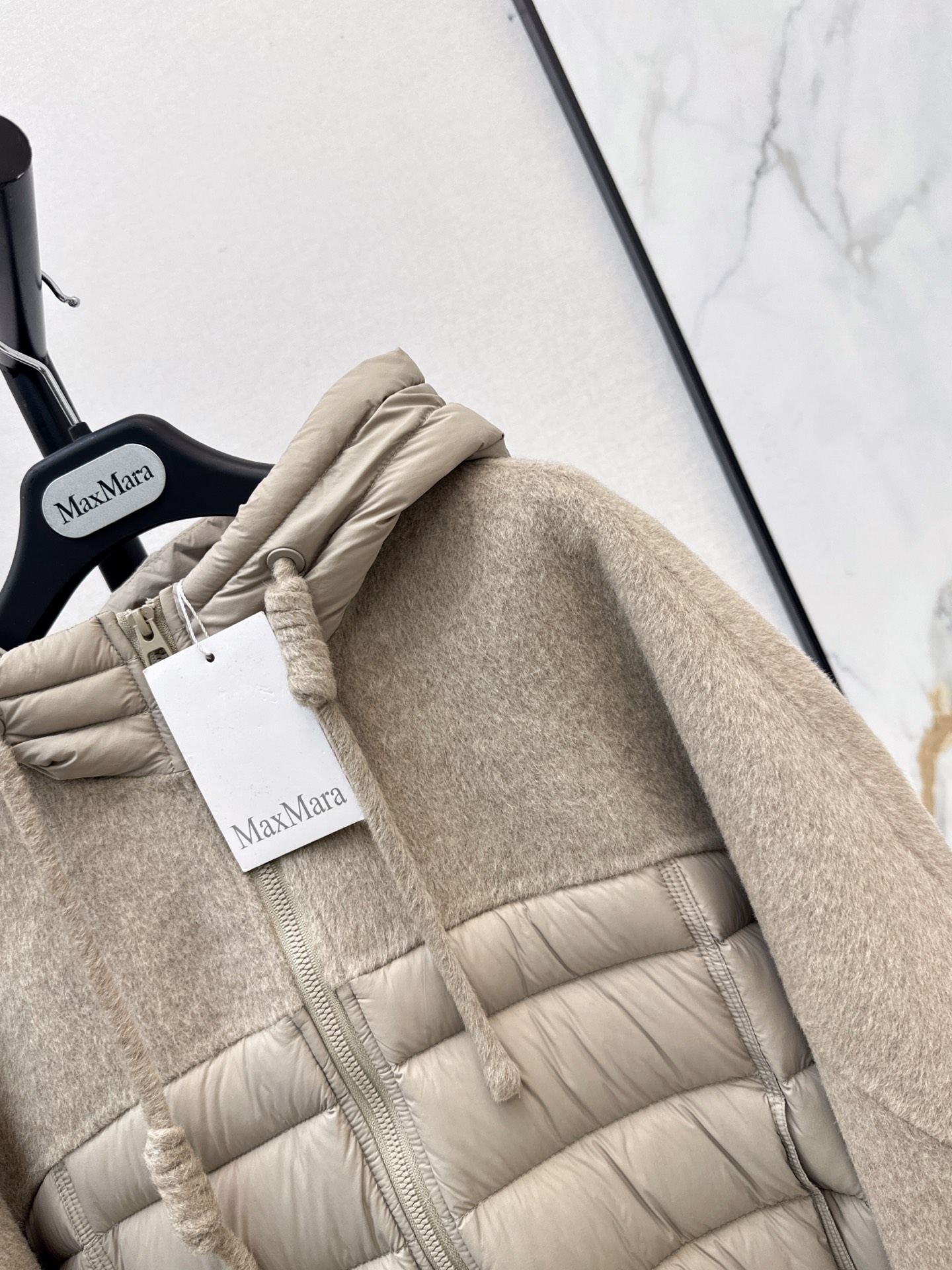 Max 26fw knit contract down jacket