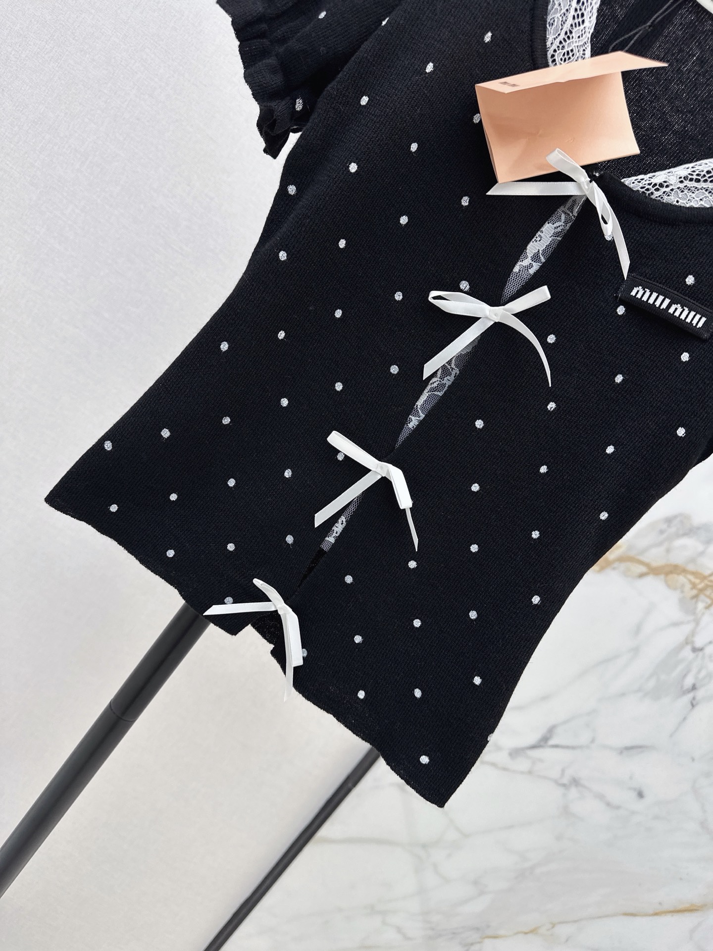 Miu 26ss pokla dots knit top