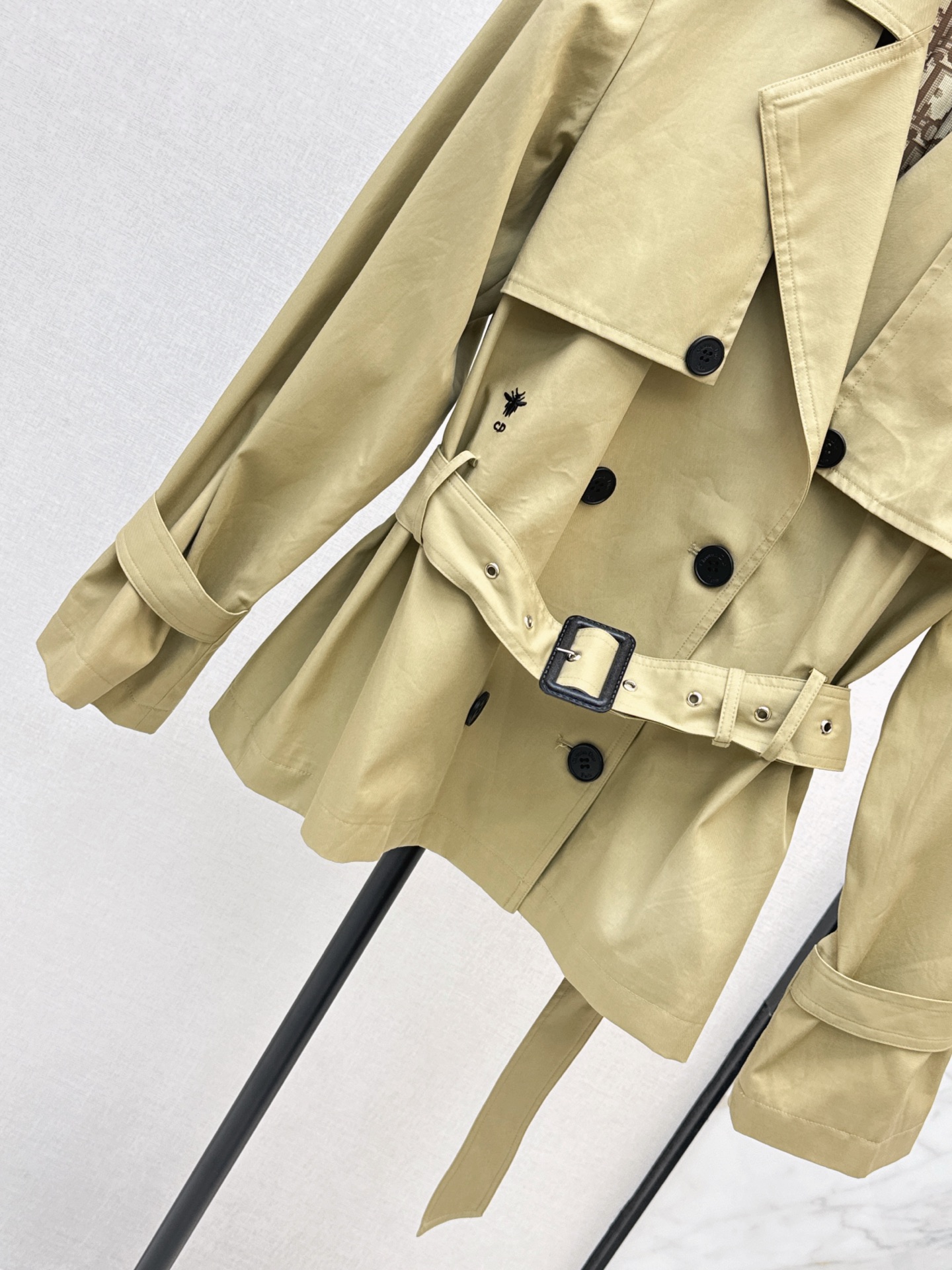 CD 26fw belted trench coats