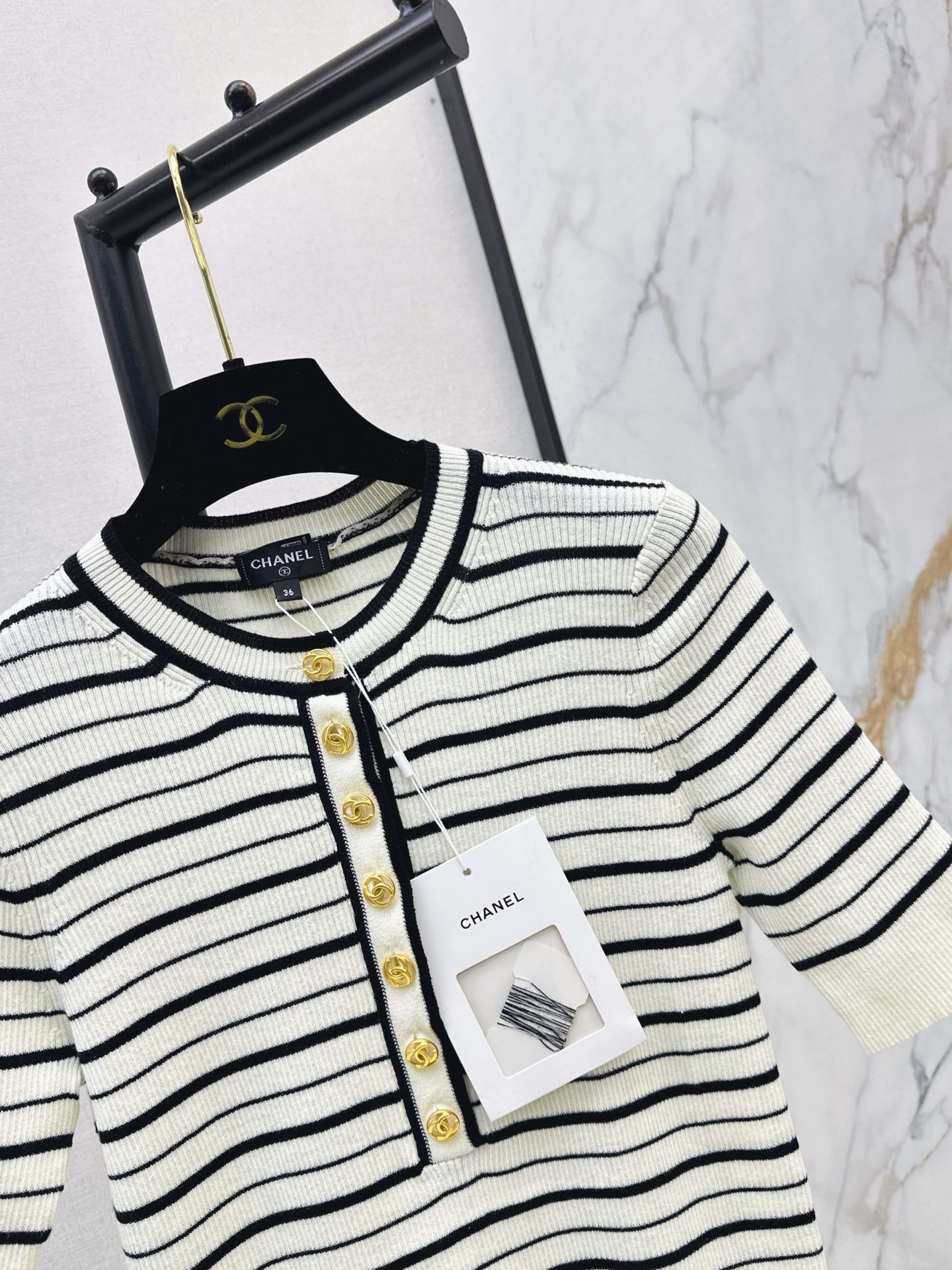 Chan 26fw stripe knit top