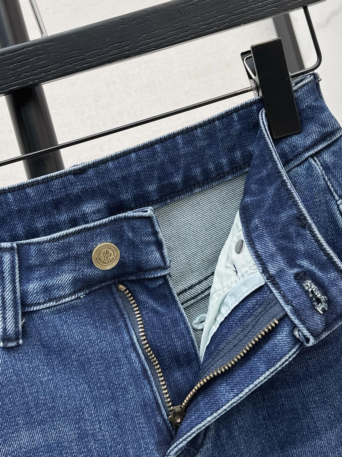 Monc 26fw straight-leg jeans