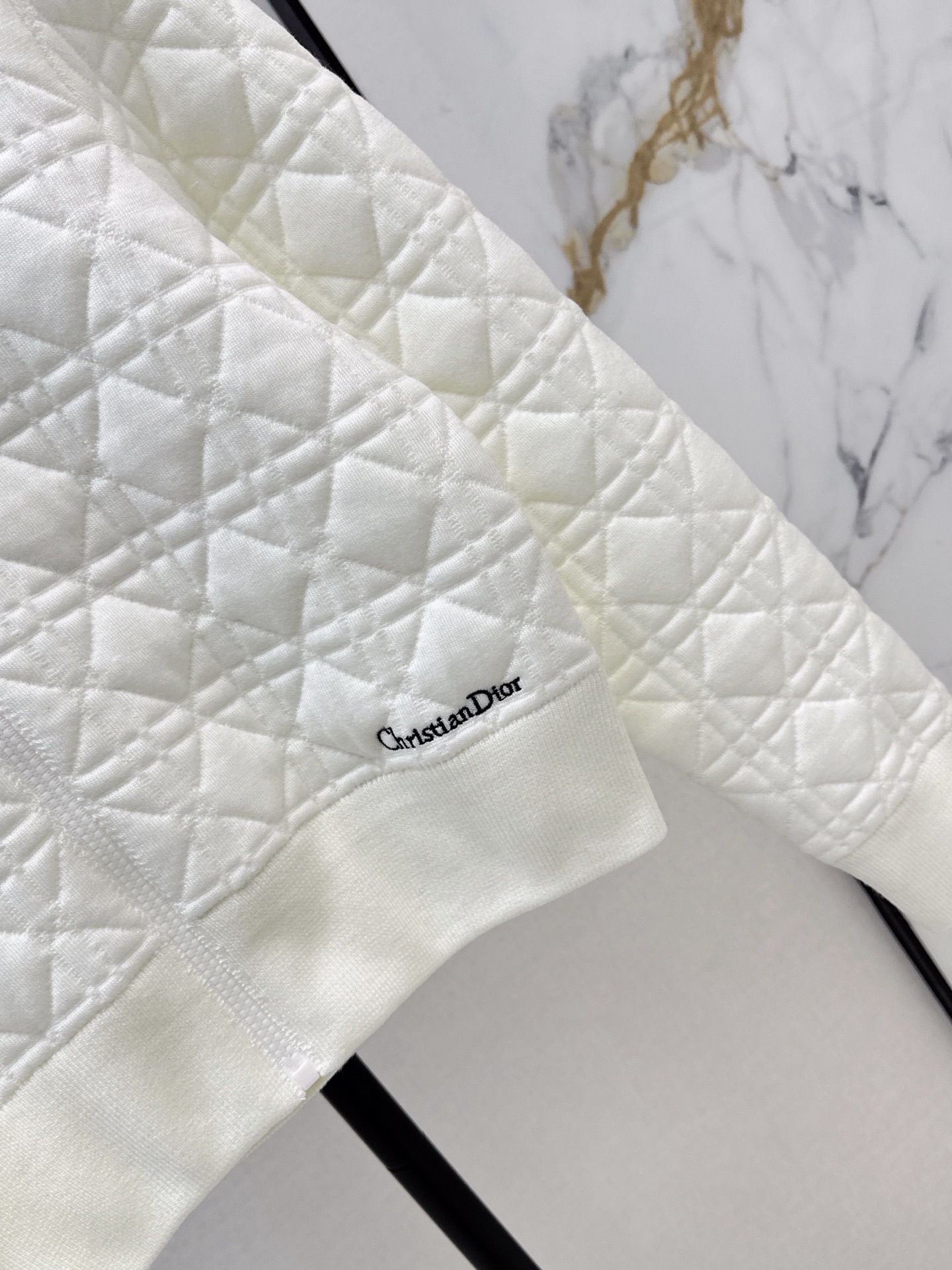 CD 26fw embroidery hooded jacket
