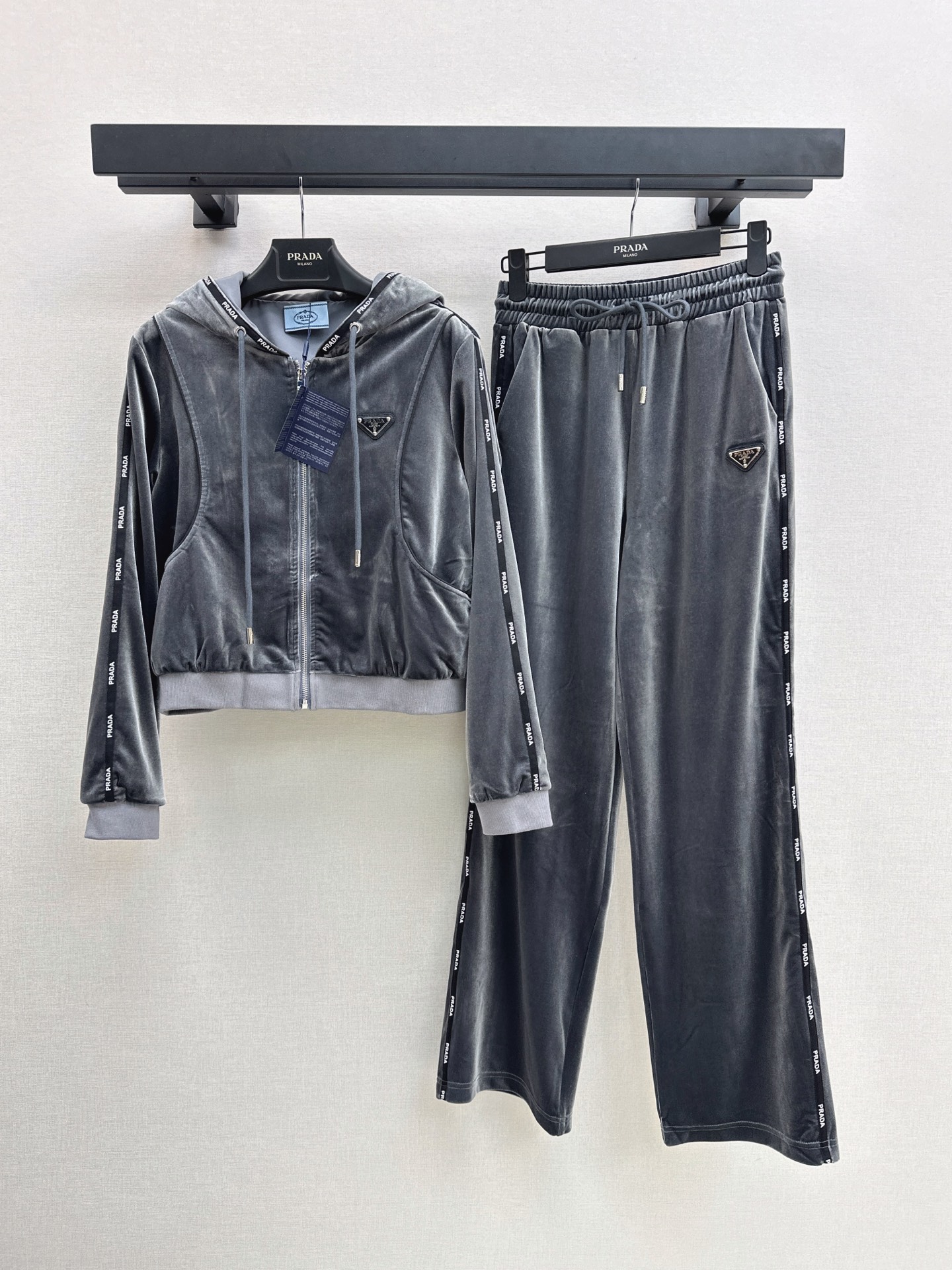 Pra 26fw velvet hooded jacket pant sets