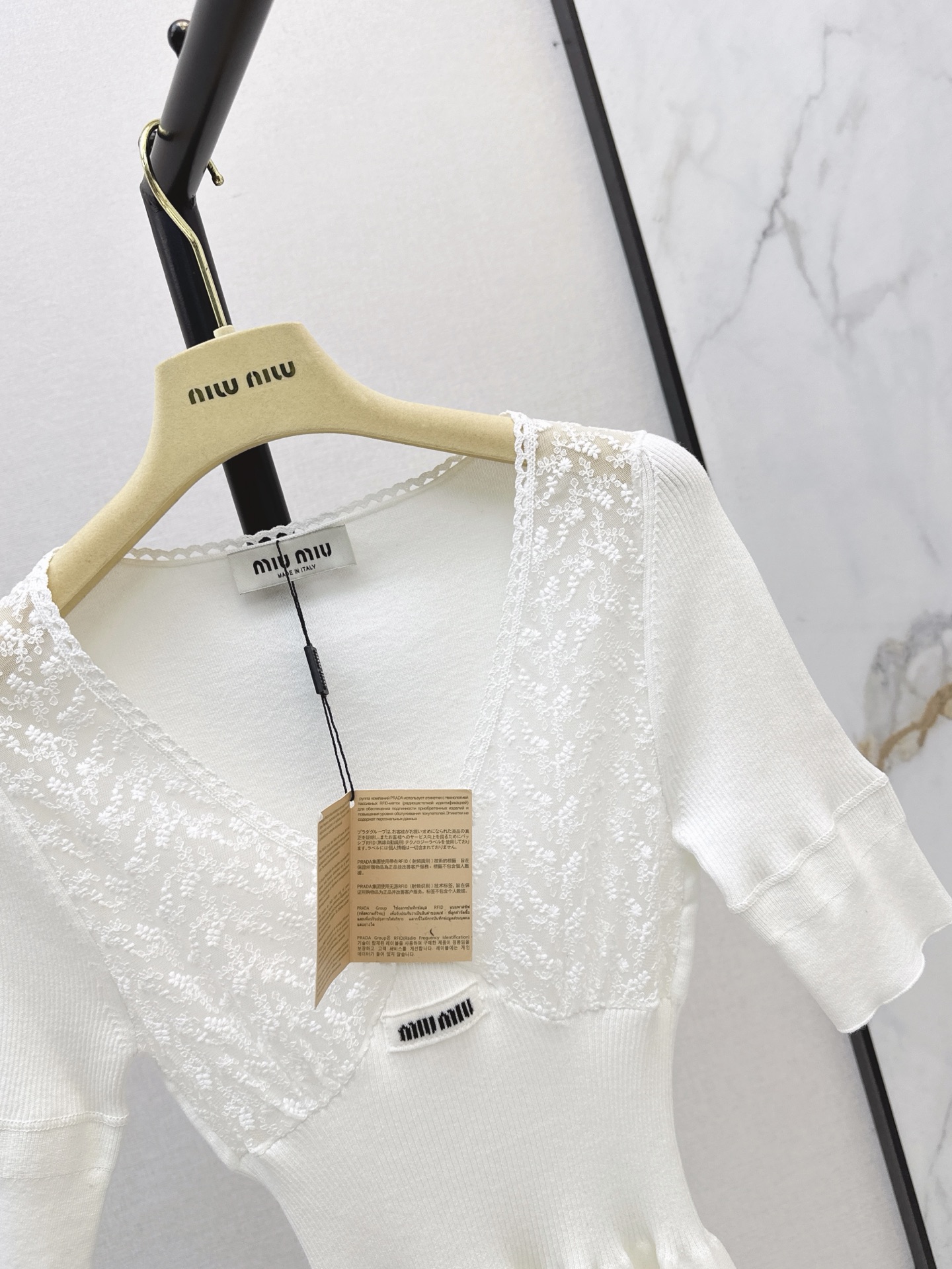 Miu 26fw lace trim knit top
