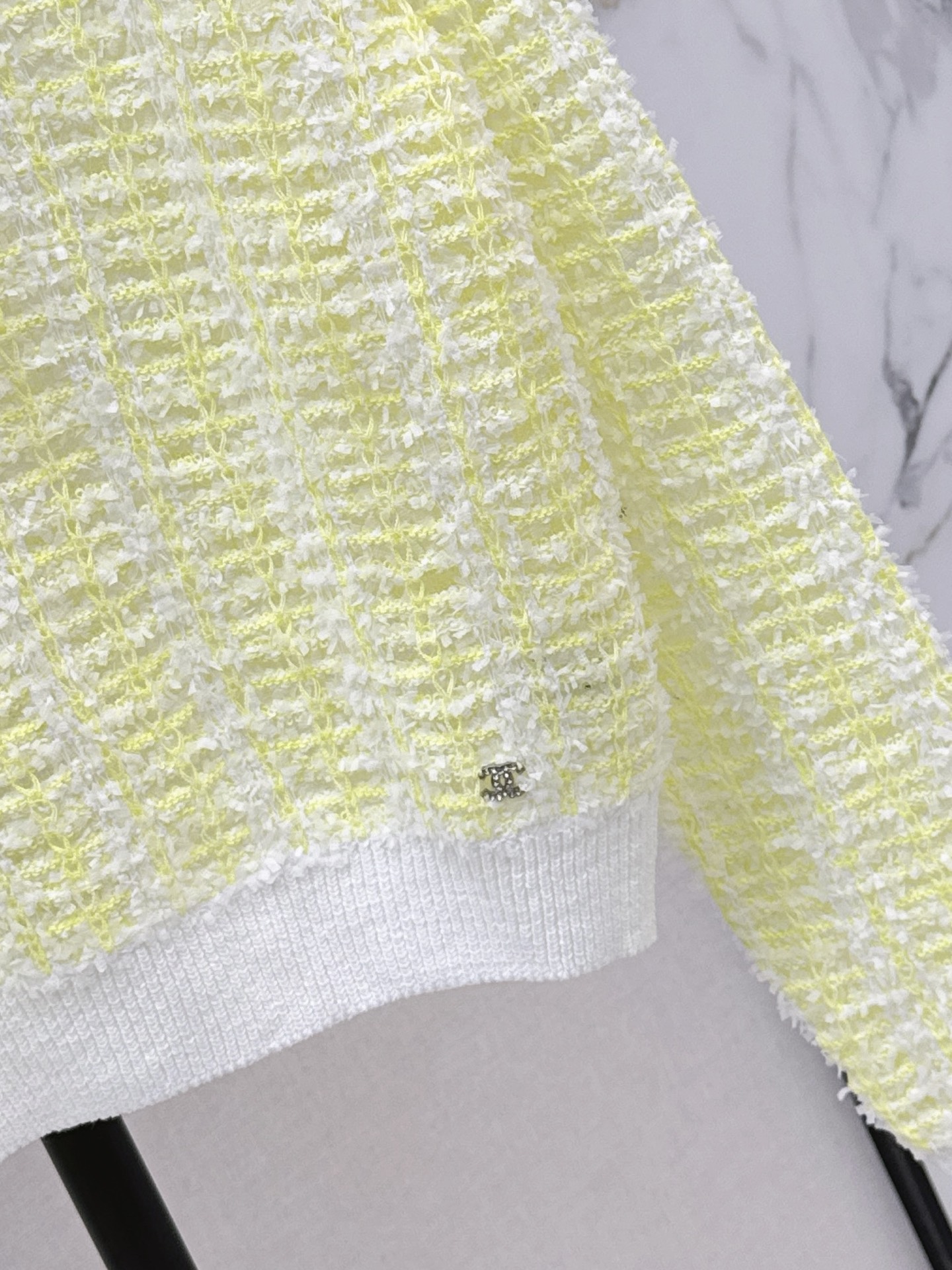Chan 26fw hollow knit top