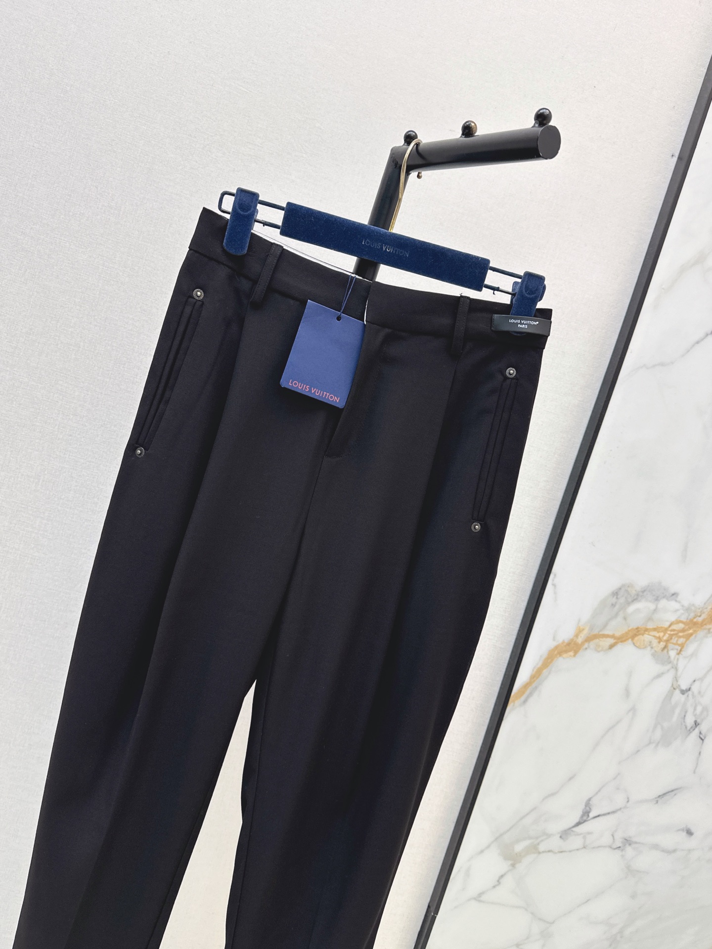 Loui 26fw suit pants