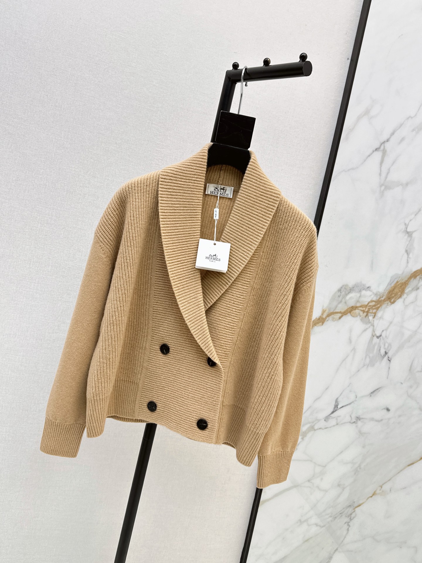 Her 26fw cashmere knit jacket