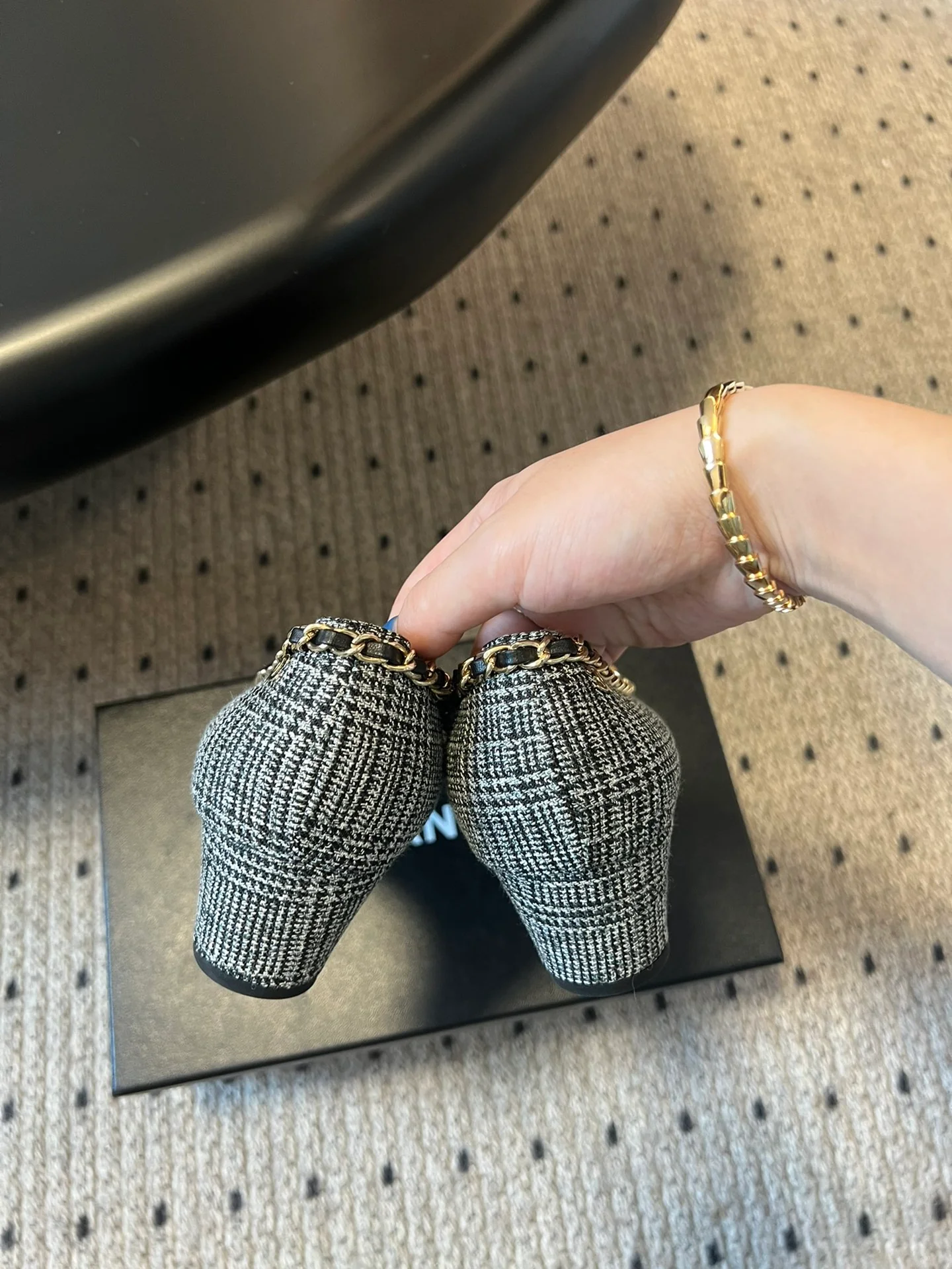 Chan 25fw chunky heels