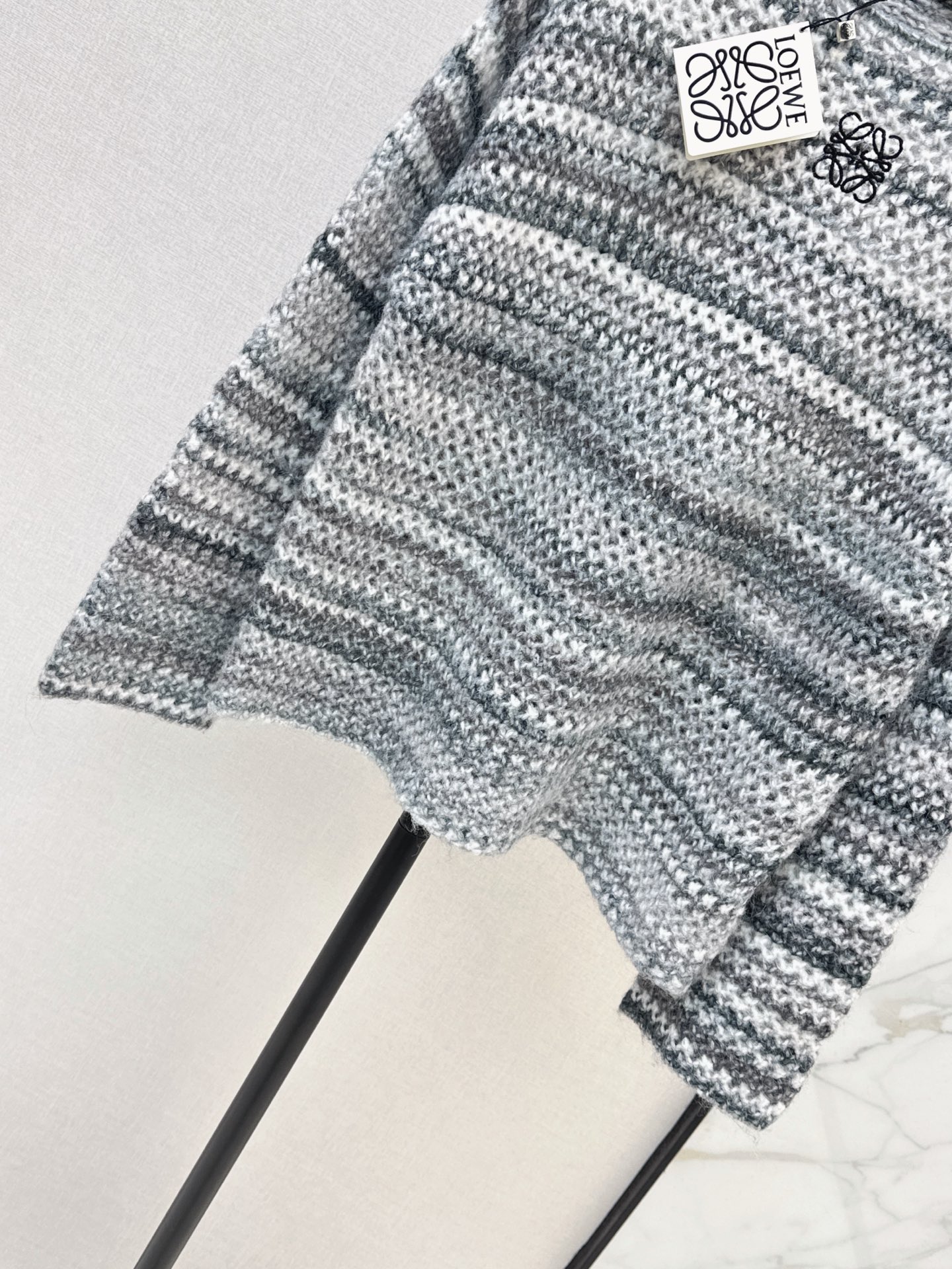Loe 26fw stripe hollow knit sweater