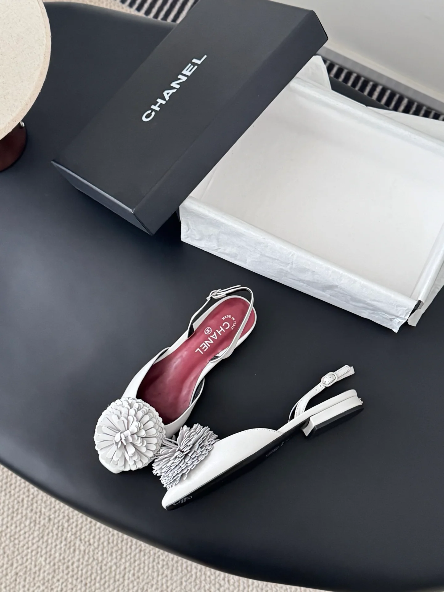 Chan 26ss slingback flats