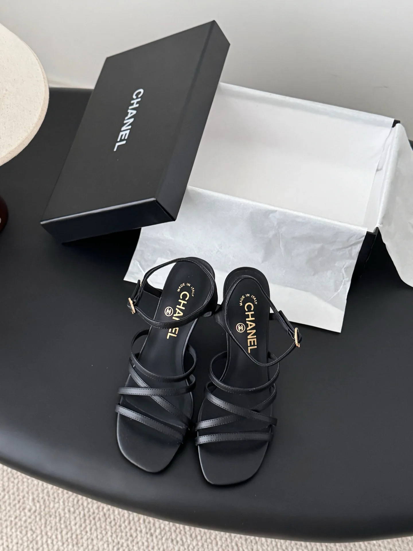 Chan 25fw high heel sandals