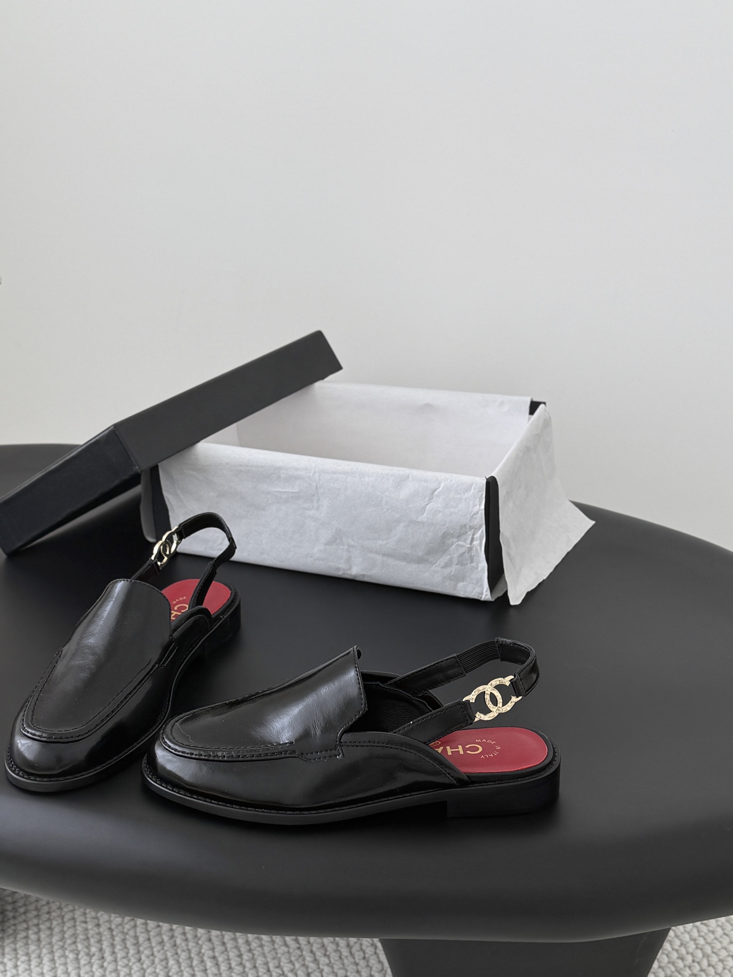 Chan 26ss slingback loafers
