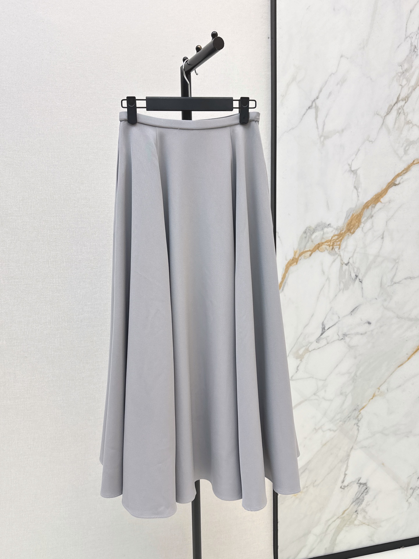 CD 26fw pleated skirt