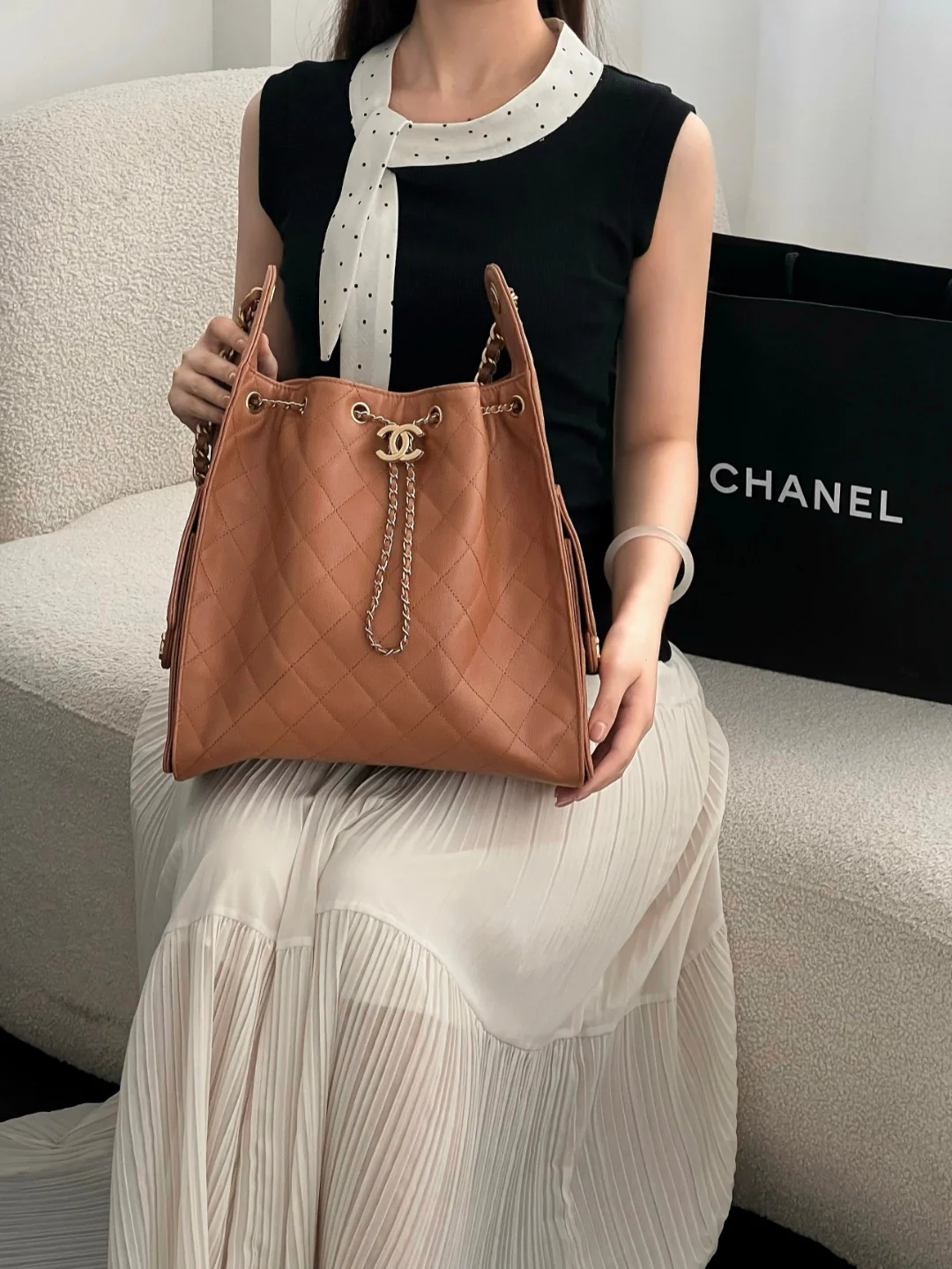 Chan 25A hobo bags