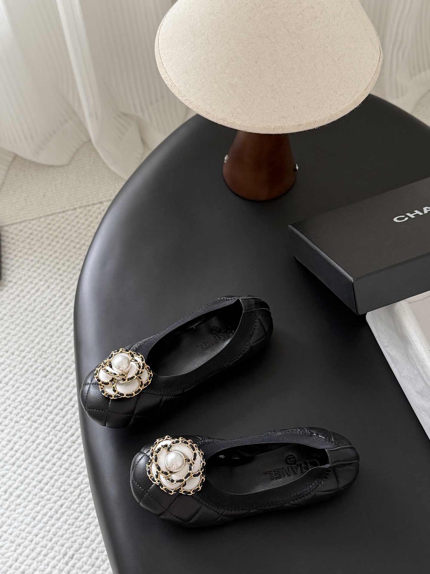 Chan 26ss camellia flats