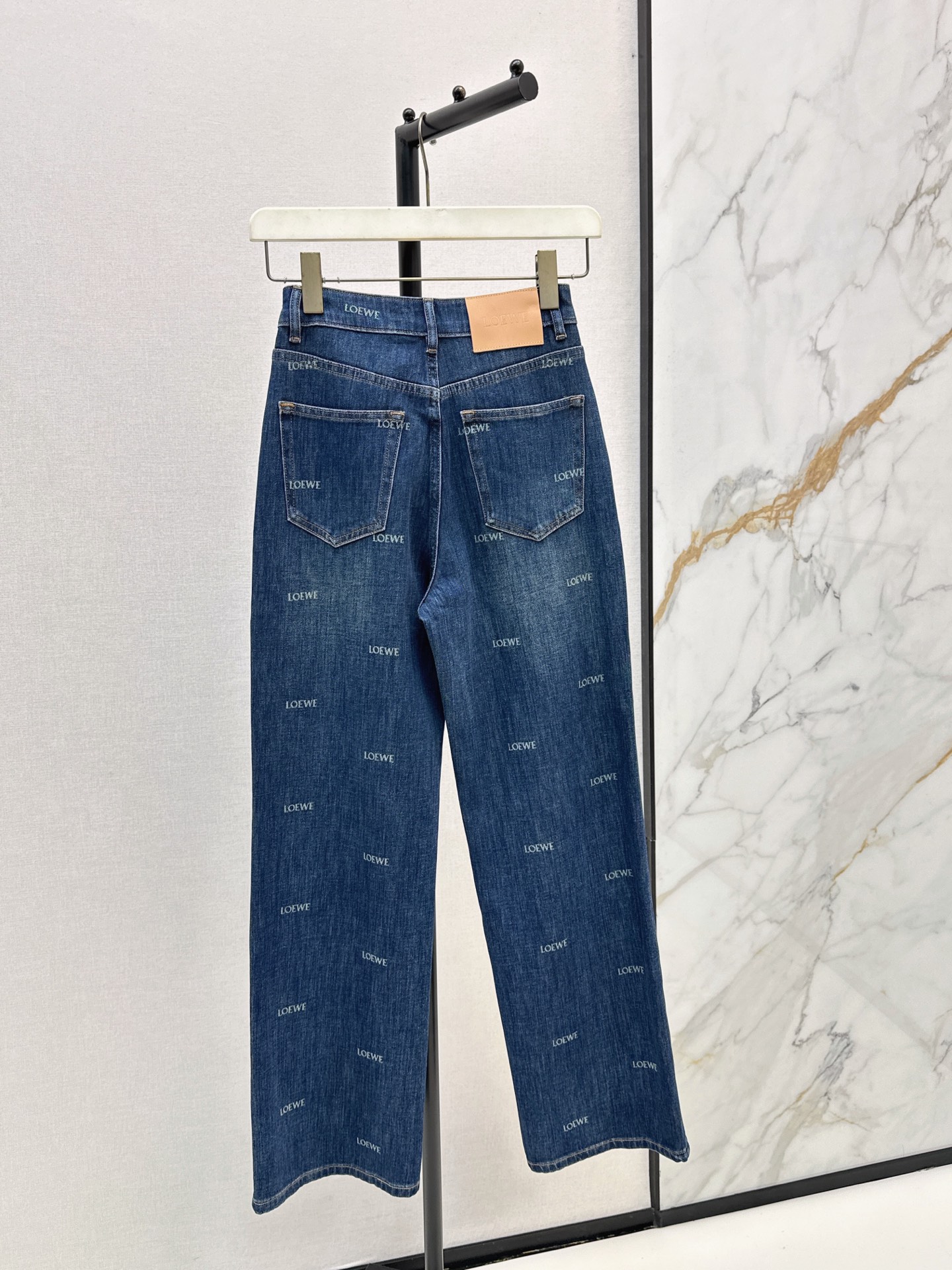 Loe 26fw straight-leg jeans