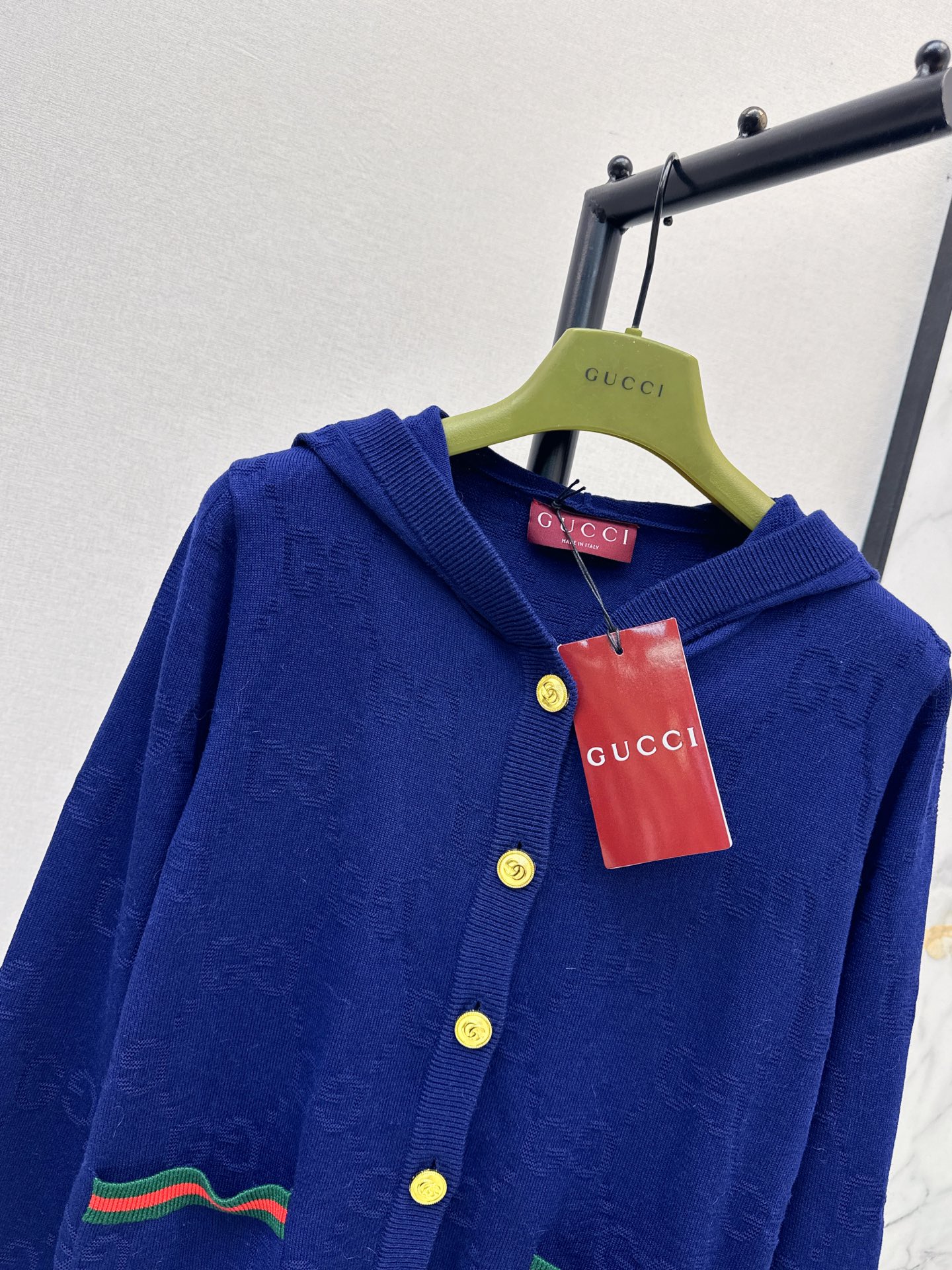 Guc 26fw hooded knit cardigan