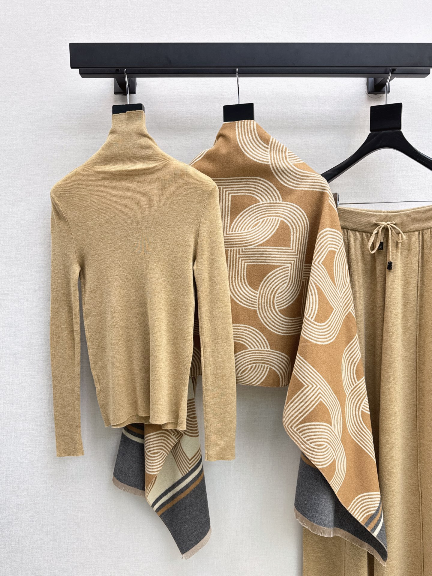 Her 26fw 3pcs knit basic tee shawls pants sets