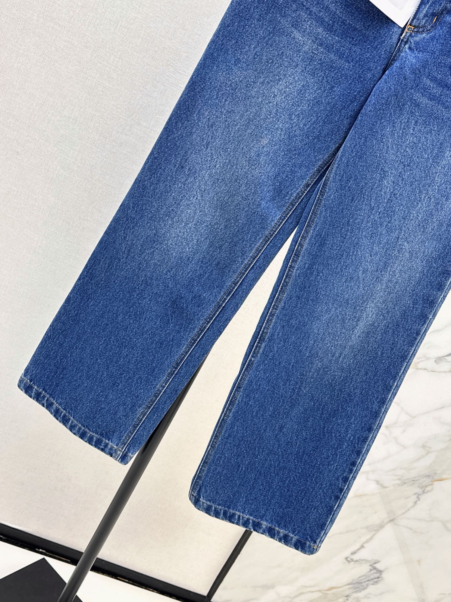 Chan 26fw rhinestone straight-leg jeans
