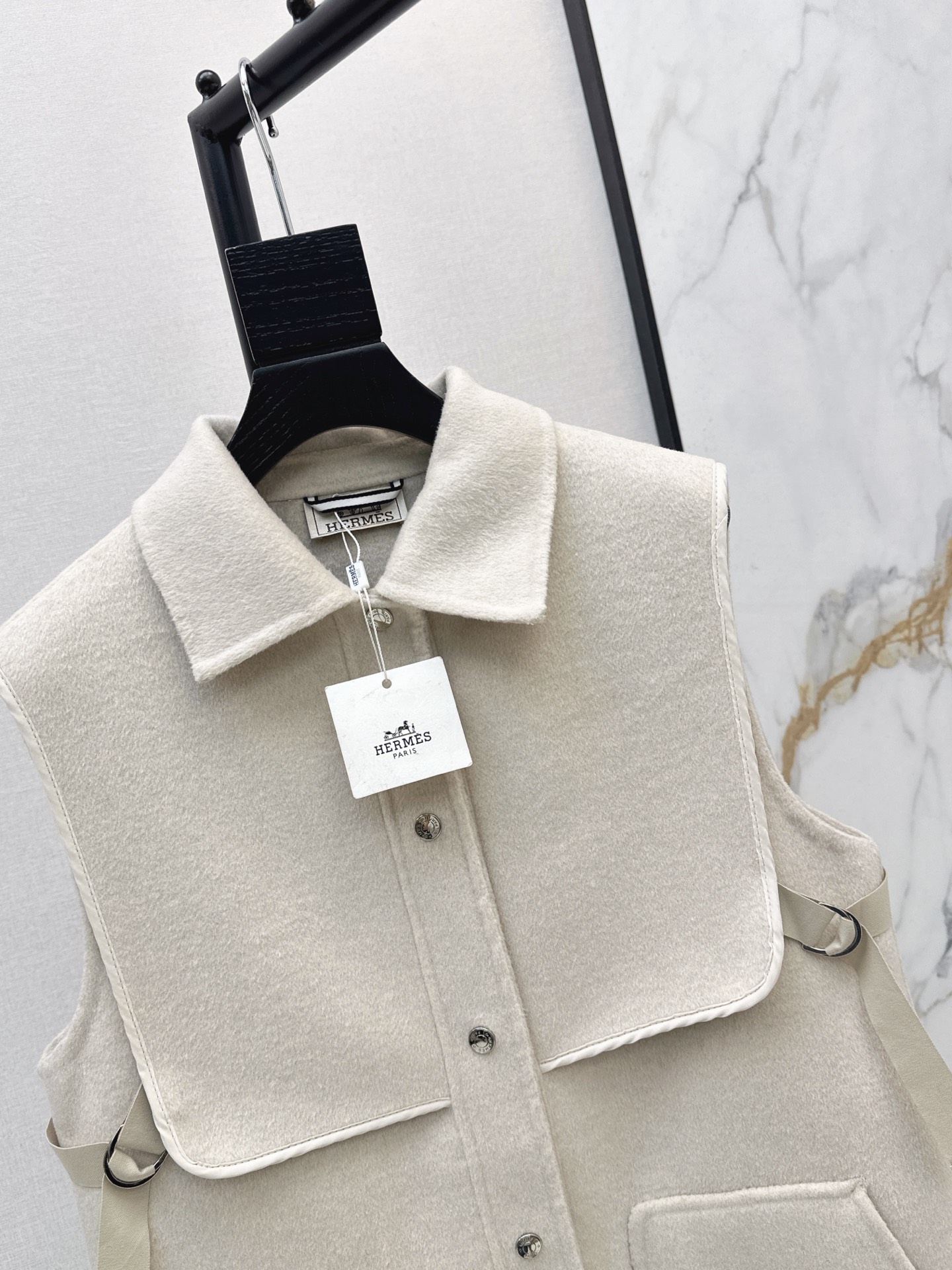 Her 26fw cashmere vest jacket