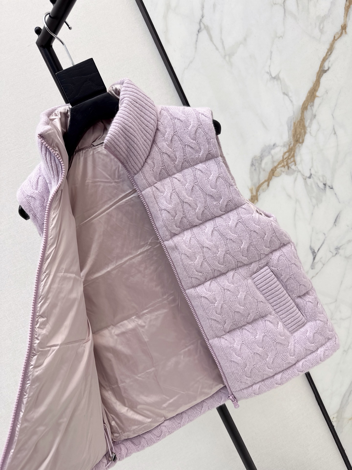 Brun 26fw knit contract down vest