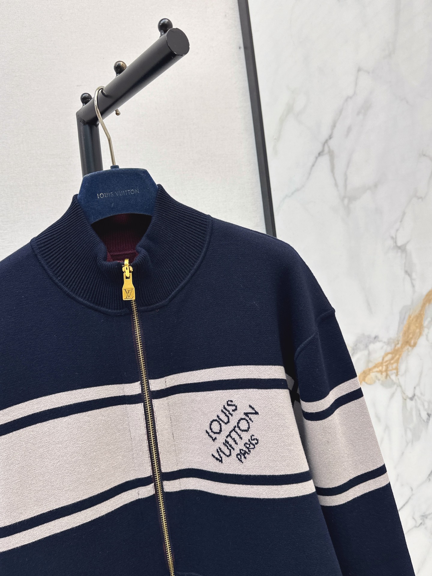 Loui 26fw reversible knit sweater