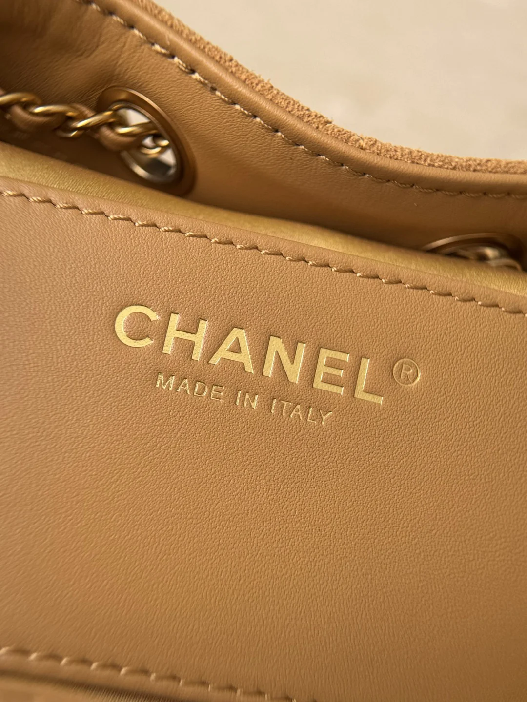 Chan 26c hobo bags