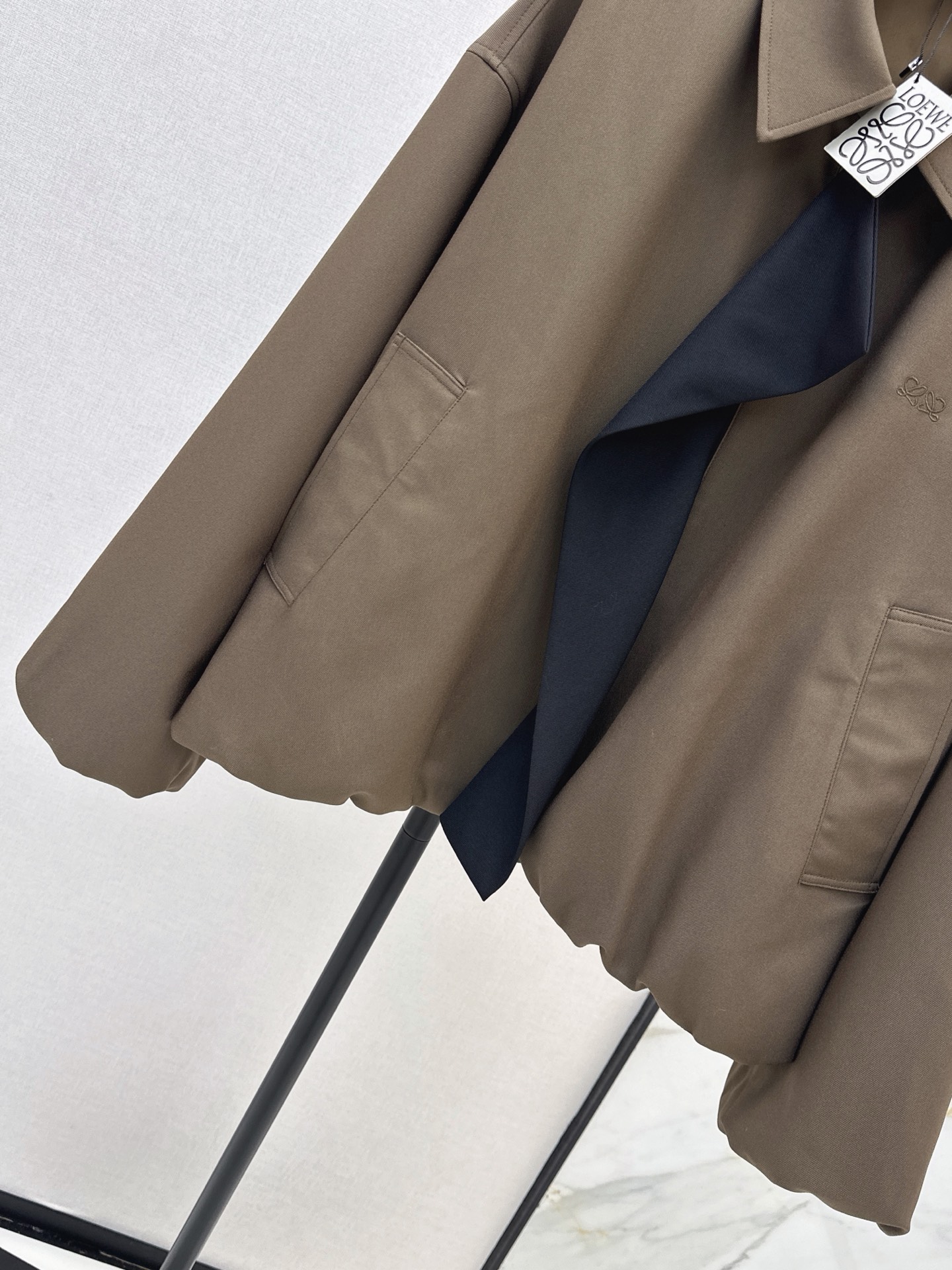 Loe 26fw ribbon jacket